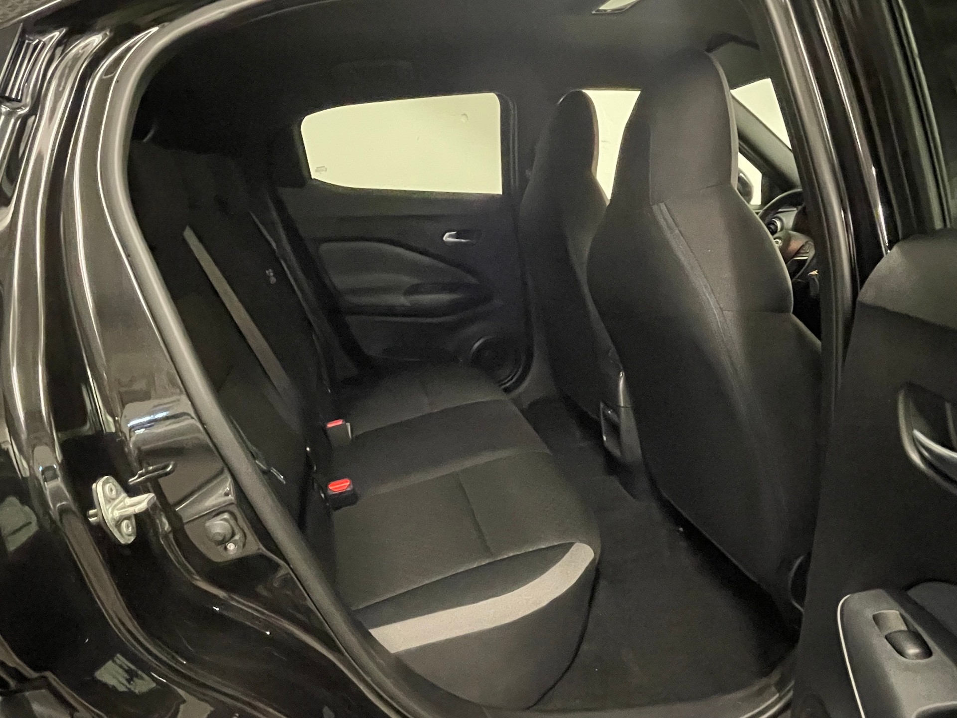 NISSAN Juke 1.0 DIG-T Enigma DCT-image-14