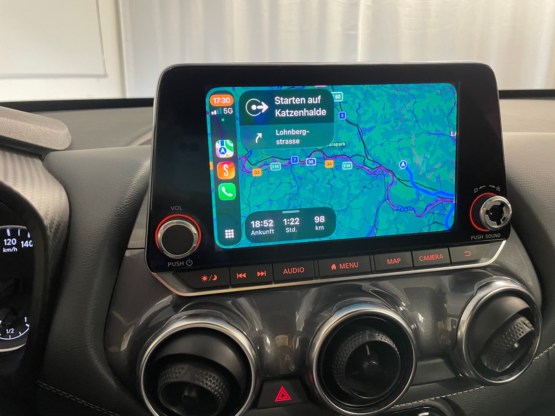 NISSAN Juke 1.0 DIG-T Enigma DCT-image-11