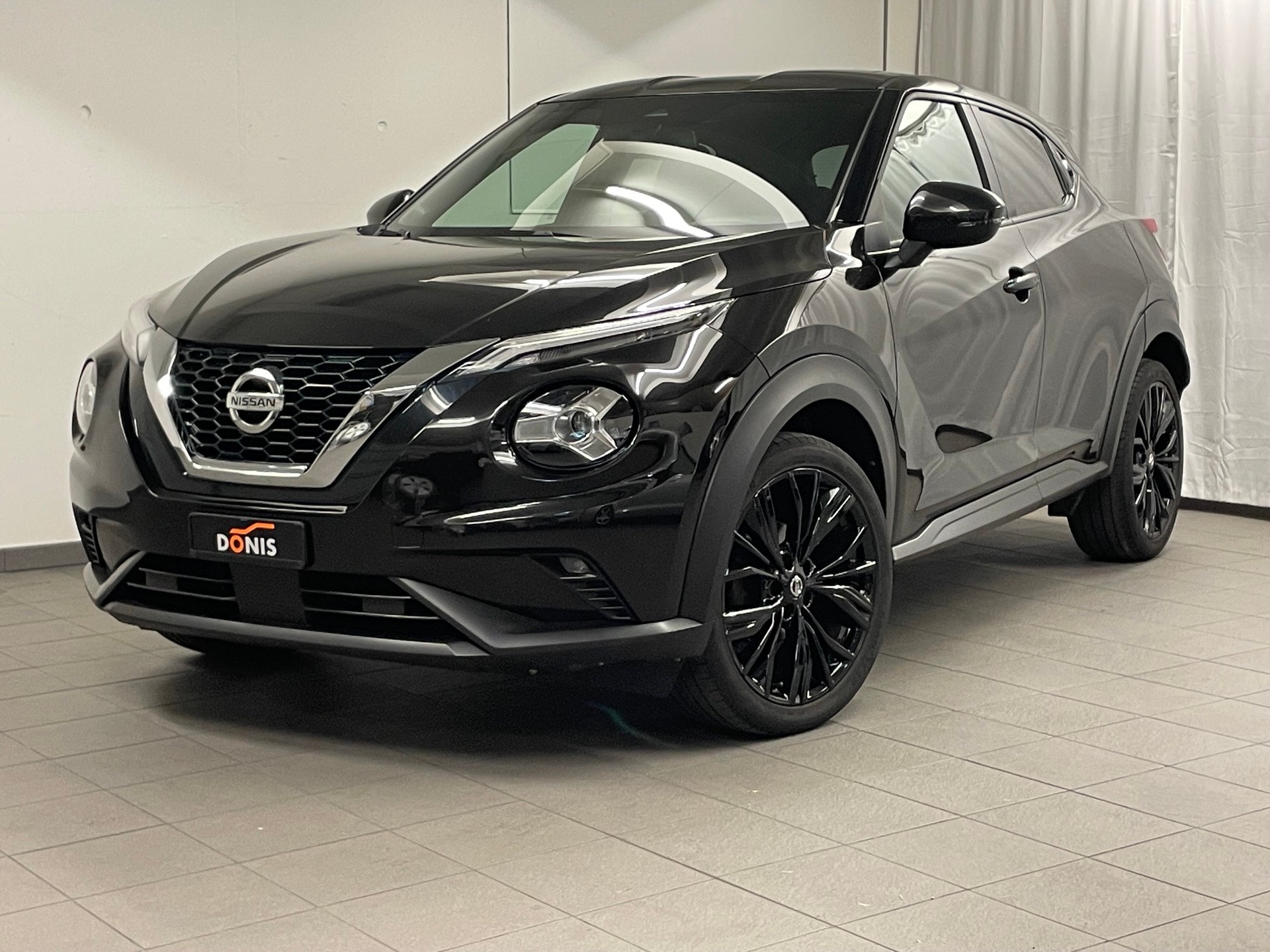 NISSAN Juke 1.0 DIG-T Enigma DCT-image-0