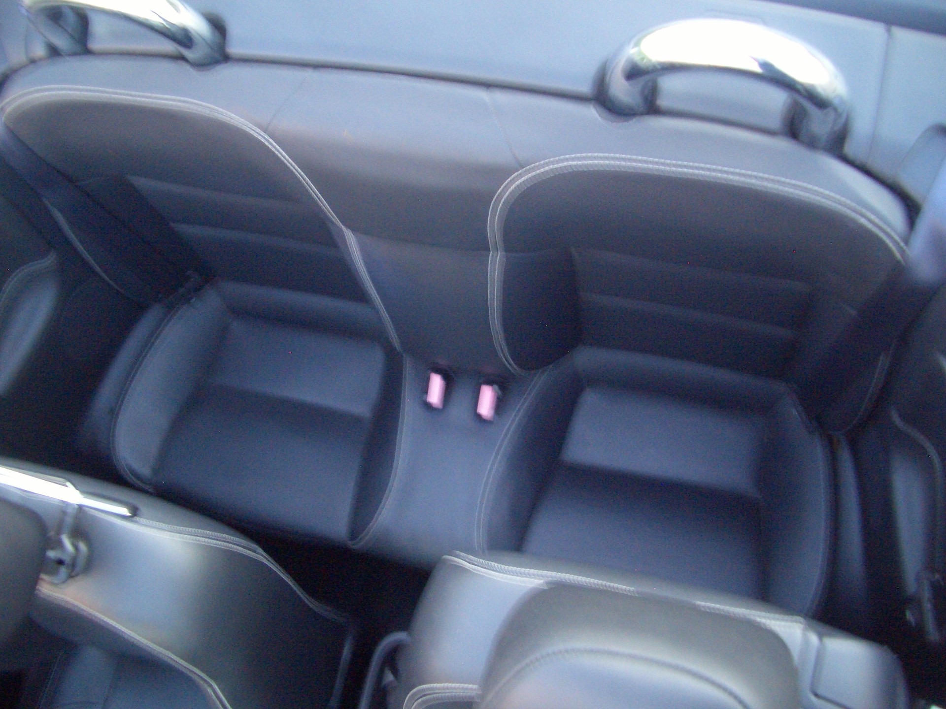 PEUGEOT 207 CC 1.6 16V Swiss Edition-image-5