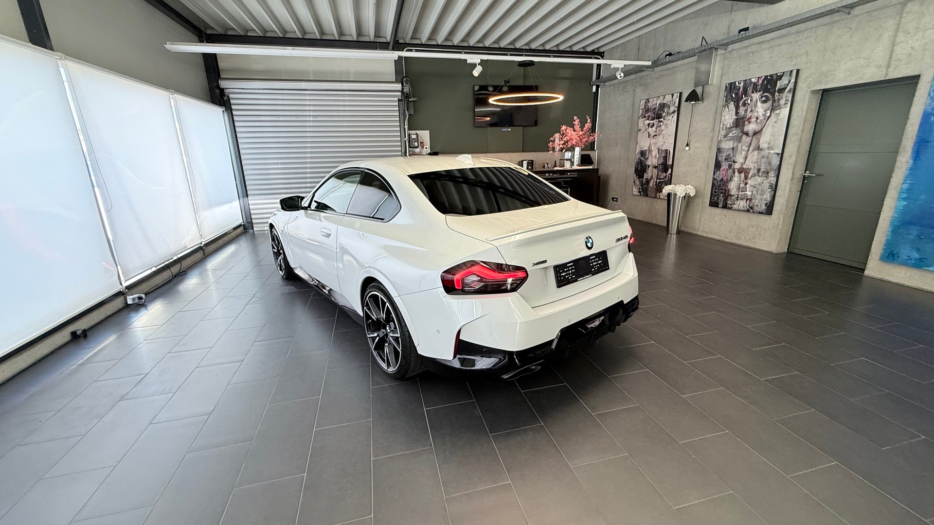 BMW M240i xDrive Coupé-image-17