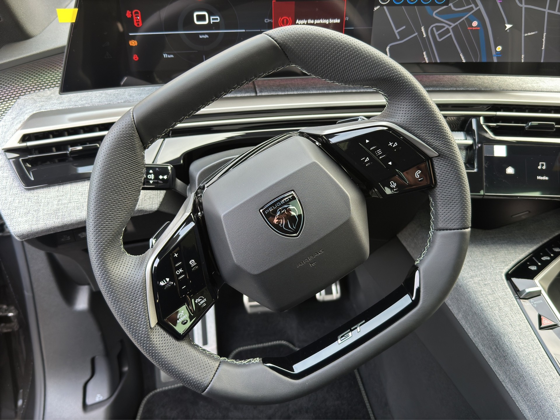 PEUGEOT 3008 145 e-DCS GT Aut.-image-15