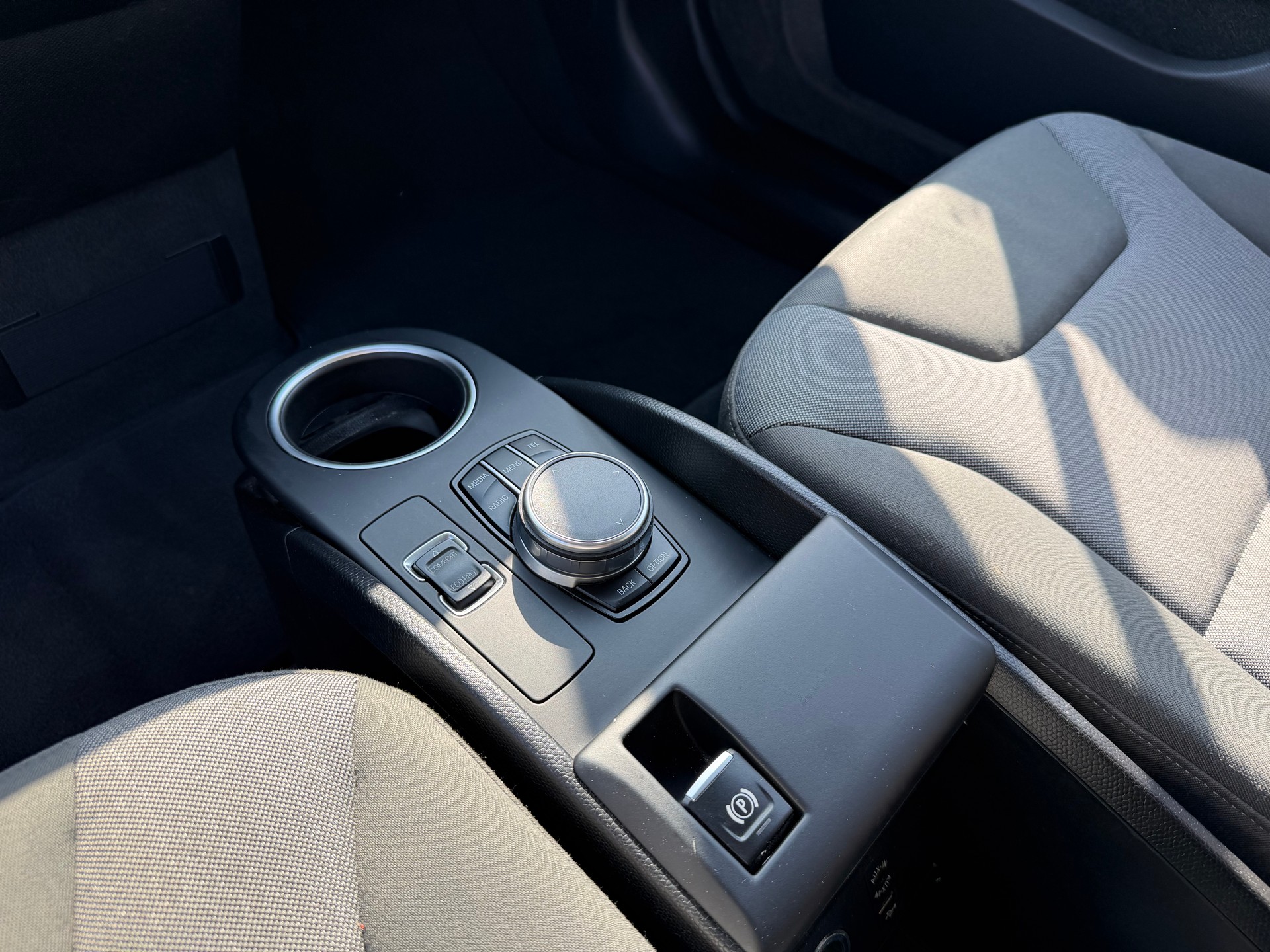 BMW i3 (94Ah) Range Extender-image-14
