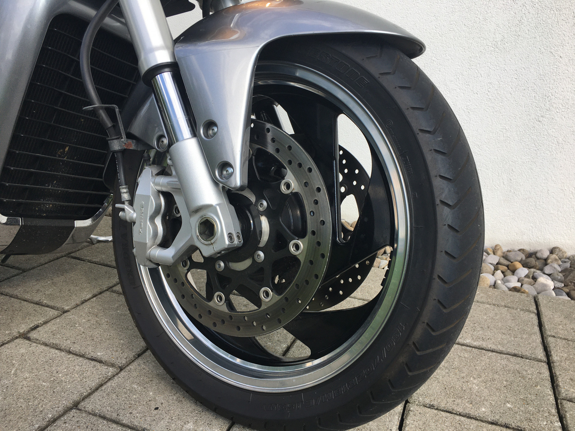 SUZUKI M 1800 R Intruder-image-4