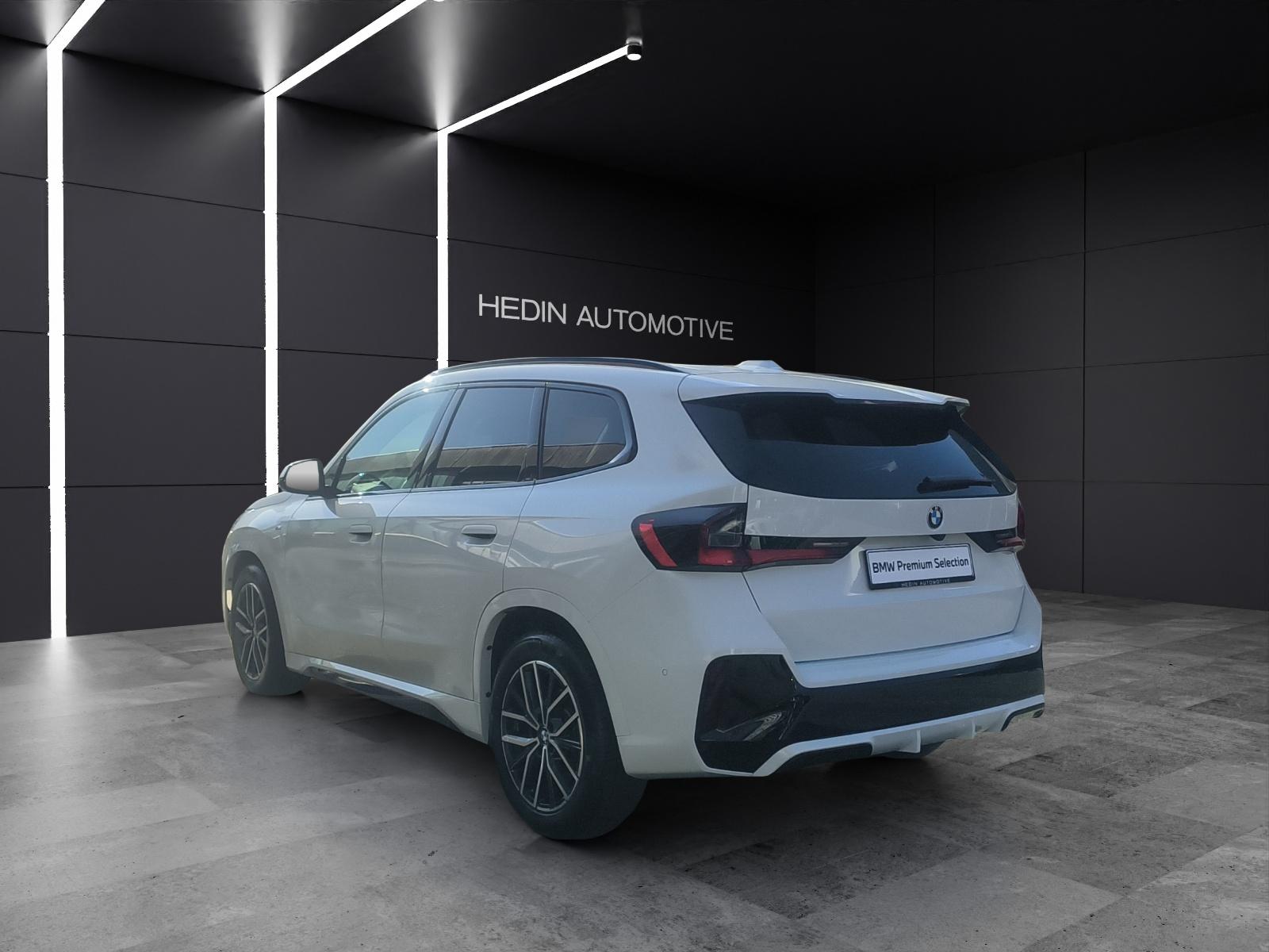 BMW X1 23d xDrive paddles-image-2