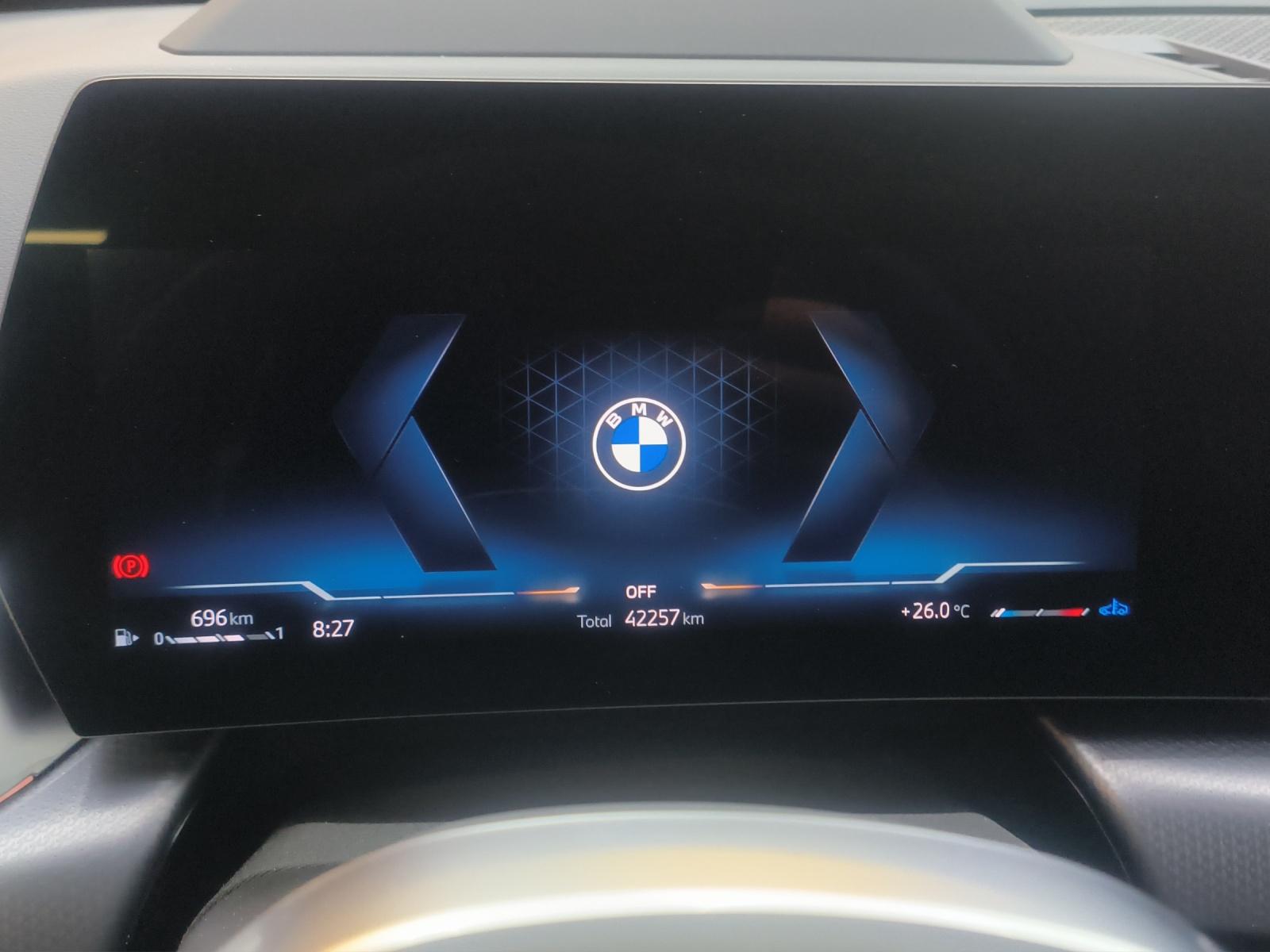BMW X1 23d xDrive paddles-image-16