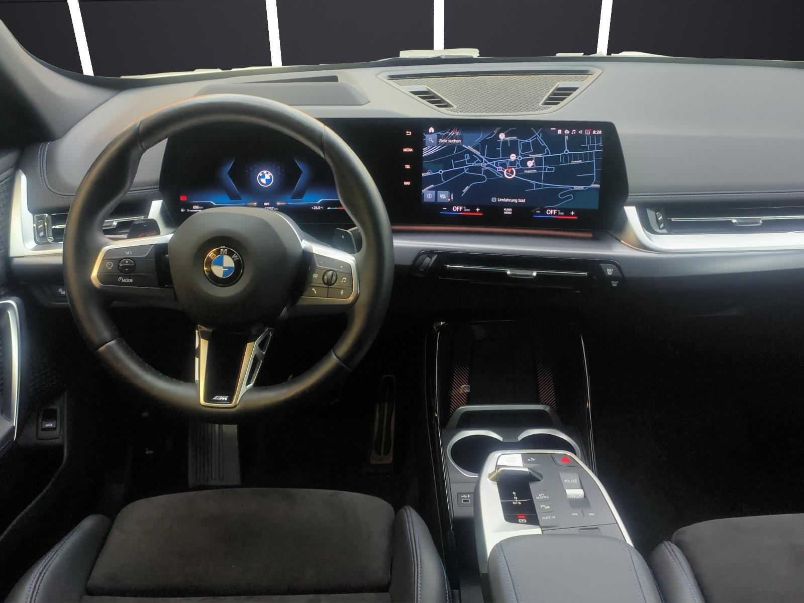 BMW X1 23d xDrive paddles-image-18