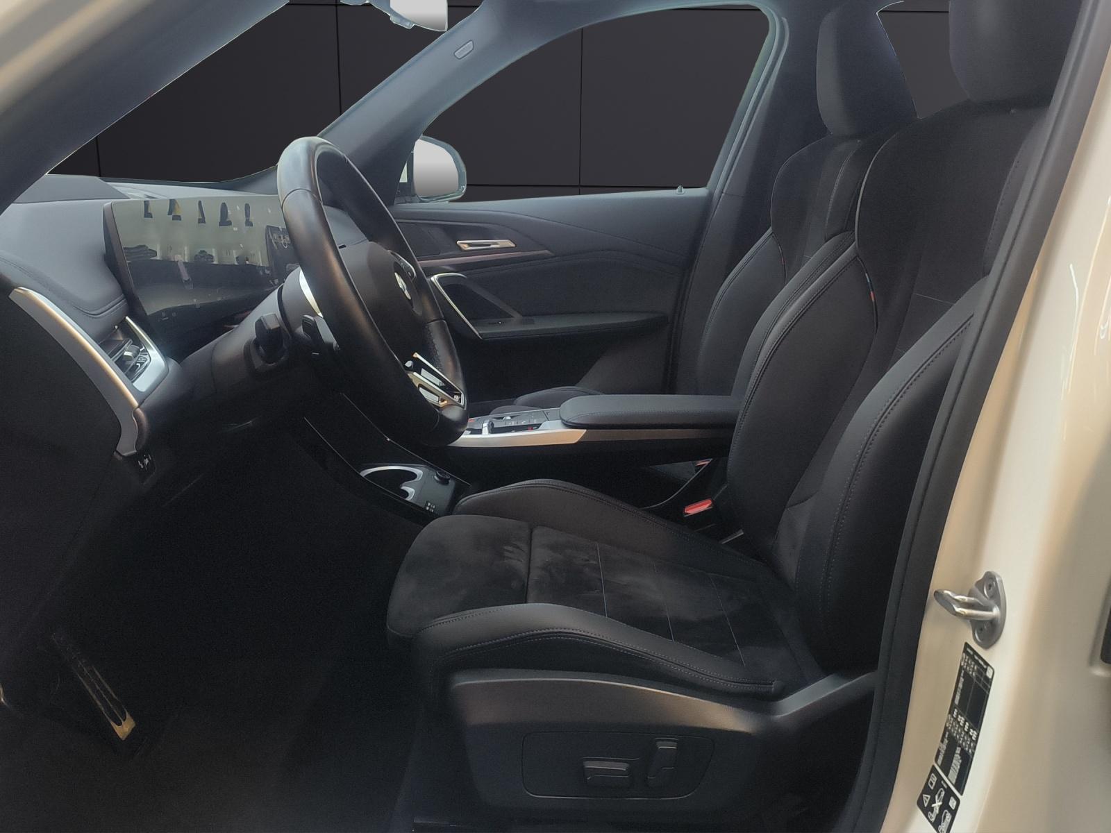 BMW X1 23d xDrive paddles-image-11
