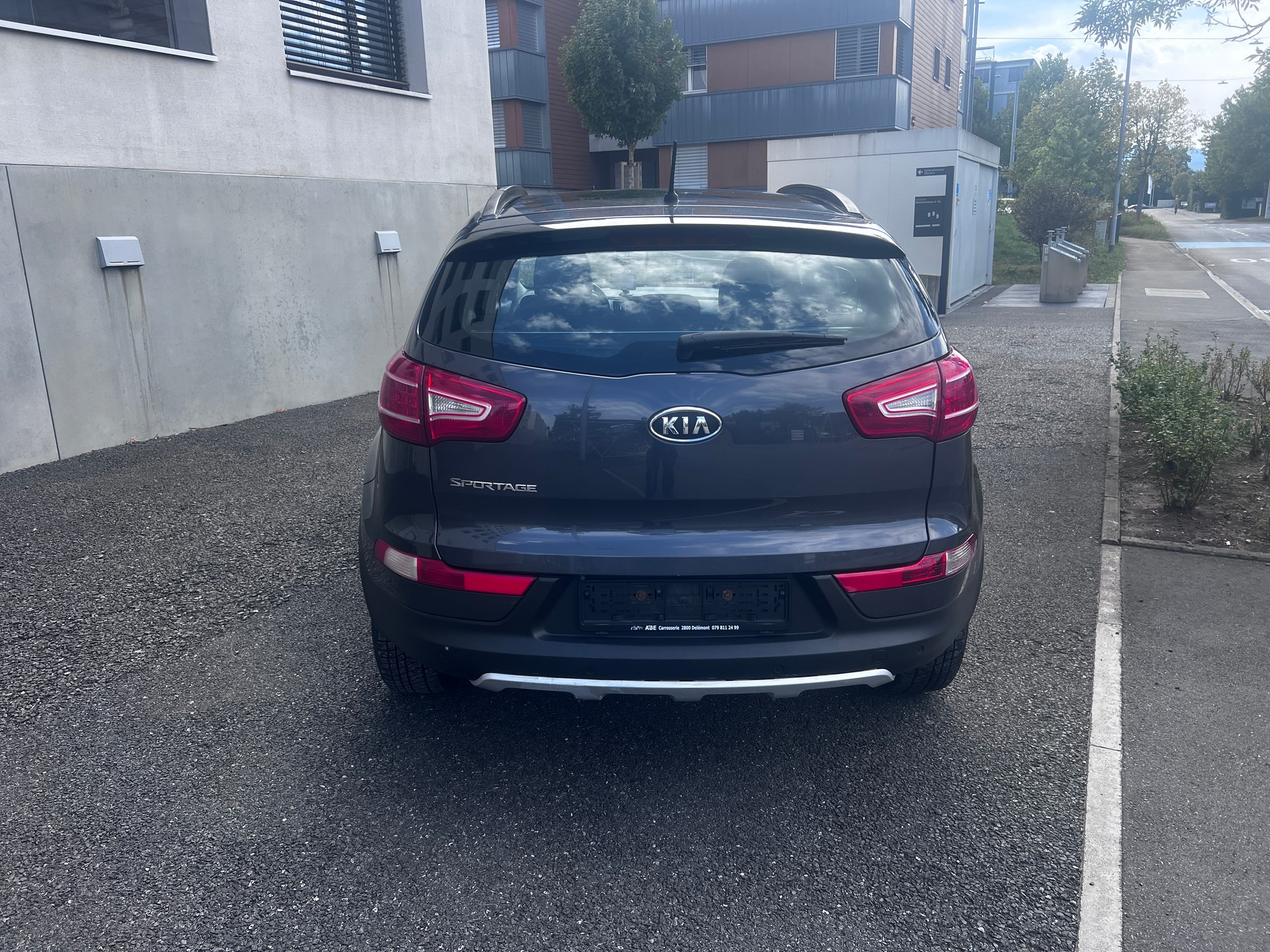 KIA Sportage 2.0 Classic 4WD Automatic-image-3