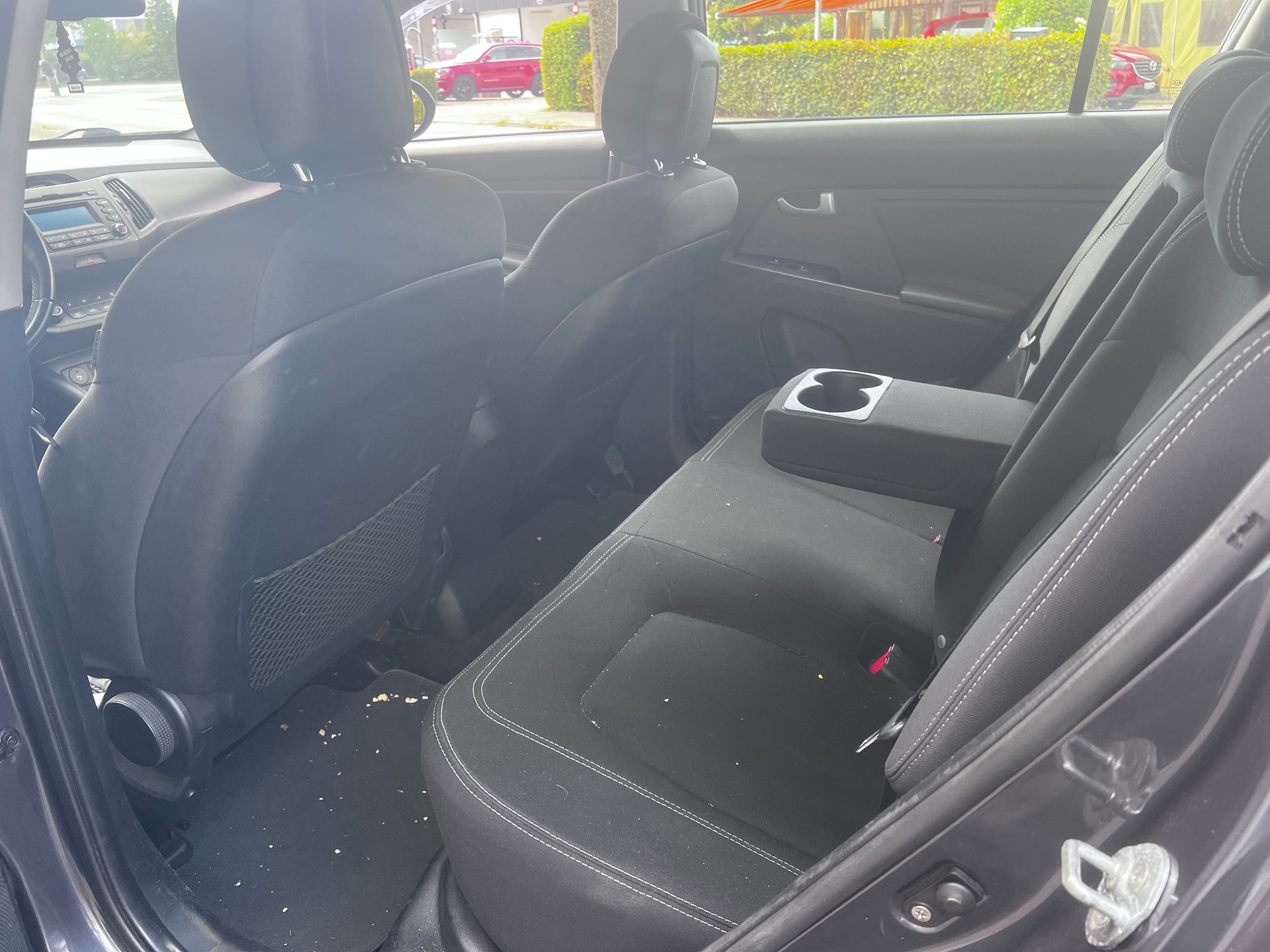 KIA Sportage 2.0 Classic 4WD Automatic-image-8