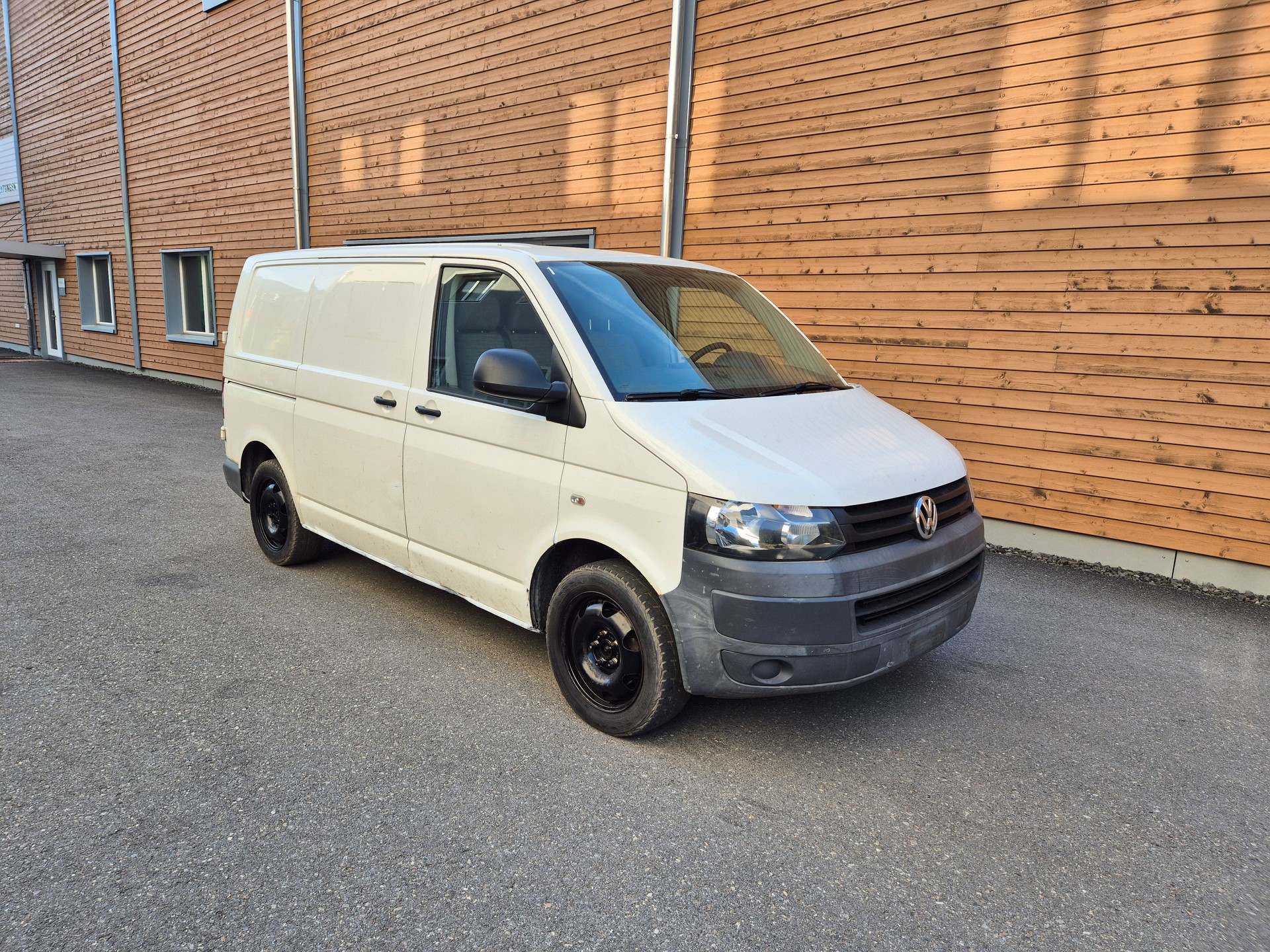 VW T5 2.0 Bi-TDI 4Motion-image-3