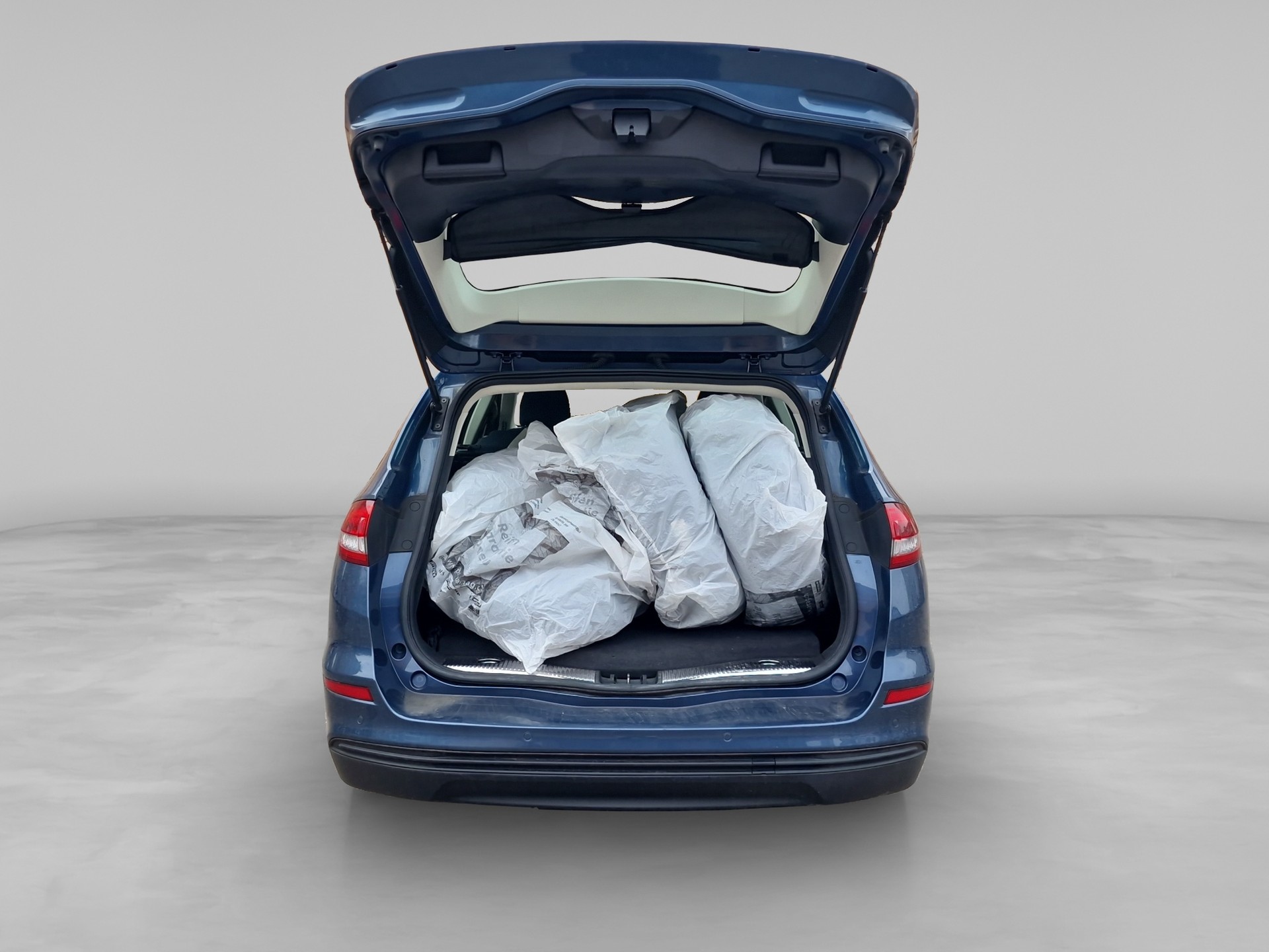 FORD Mondeo 2.0 TDCi Trend Automatik-image-12