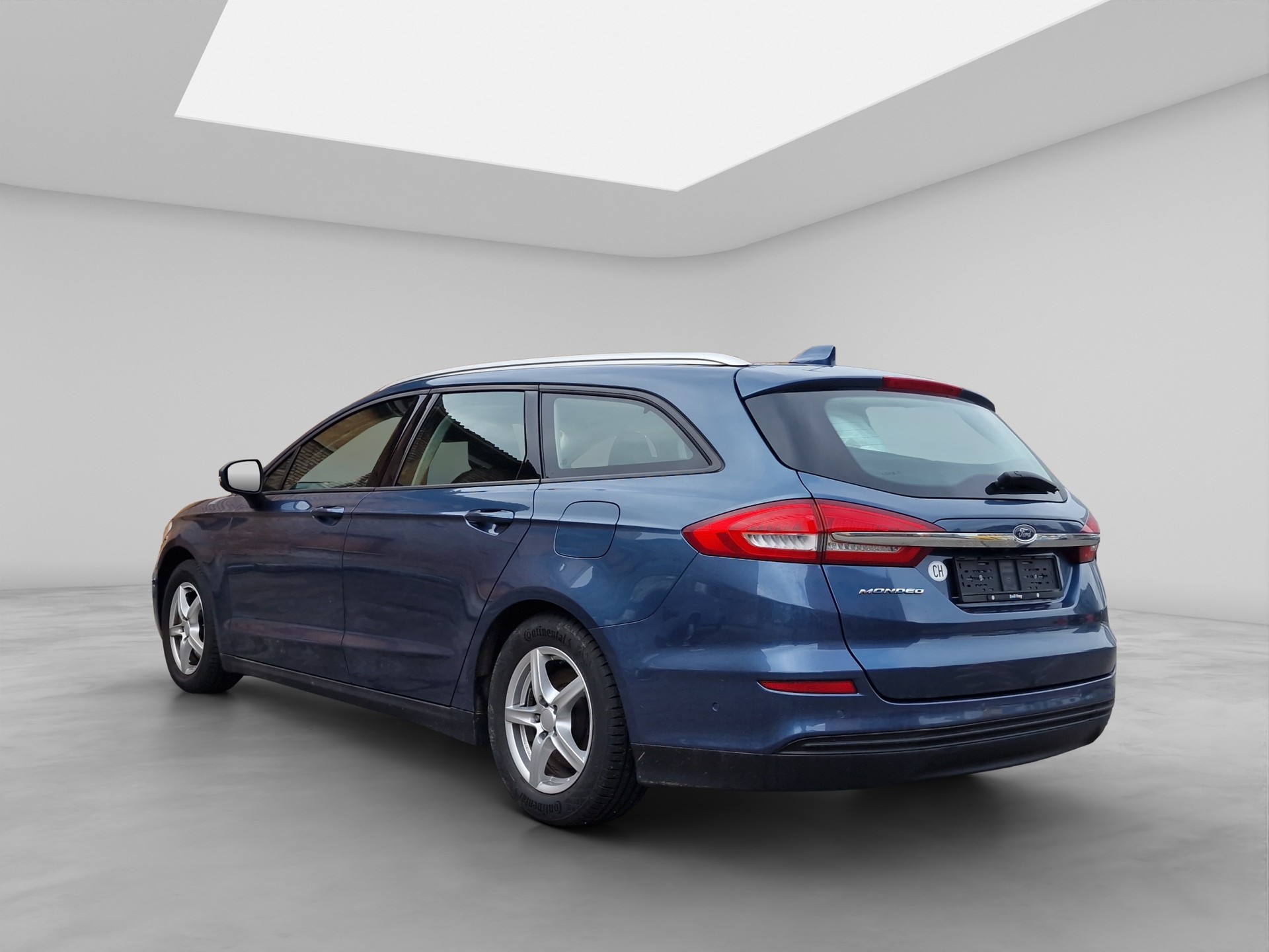 FORD Mondeo 2.0 TDCi Trend Automatik-image-3