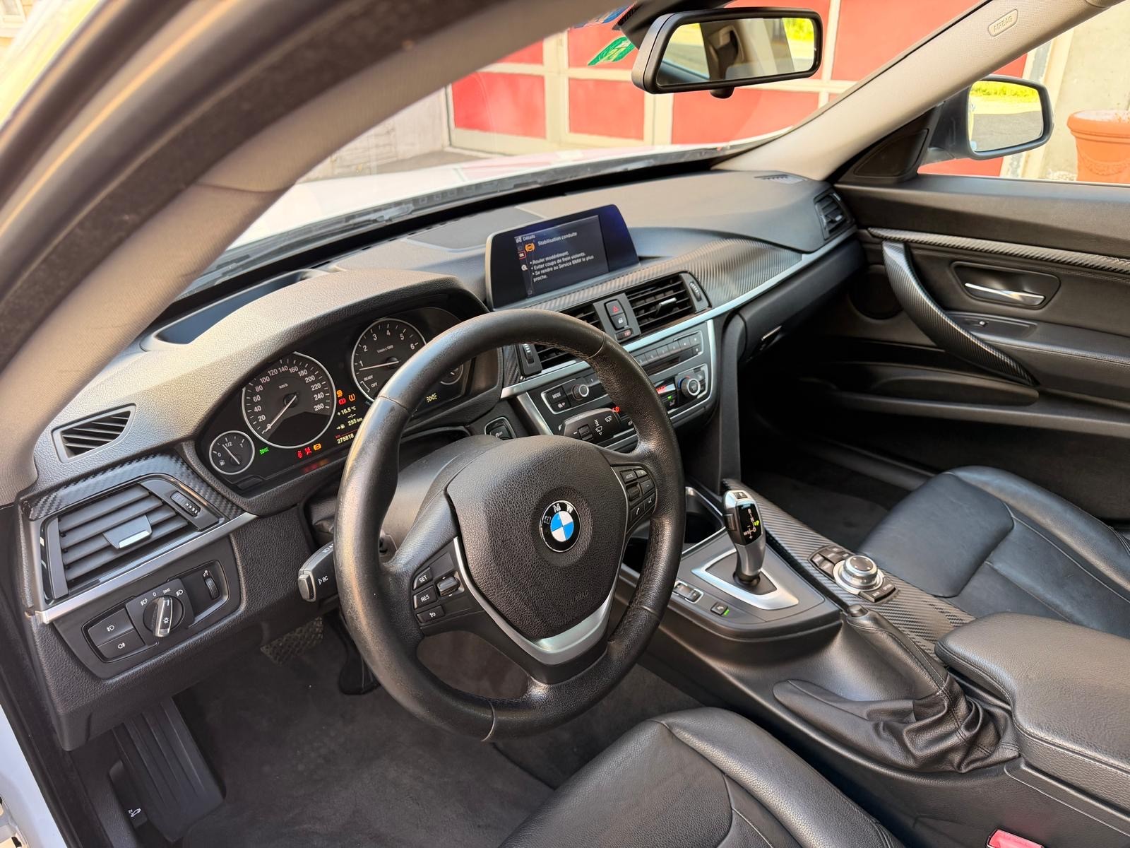 BMW 328i GT xDrive Steptronic-image-9