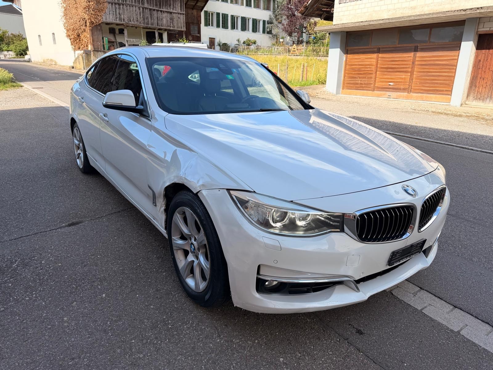 BMW 328i GT xDrive Steptronic-image-5