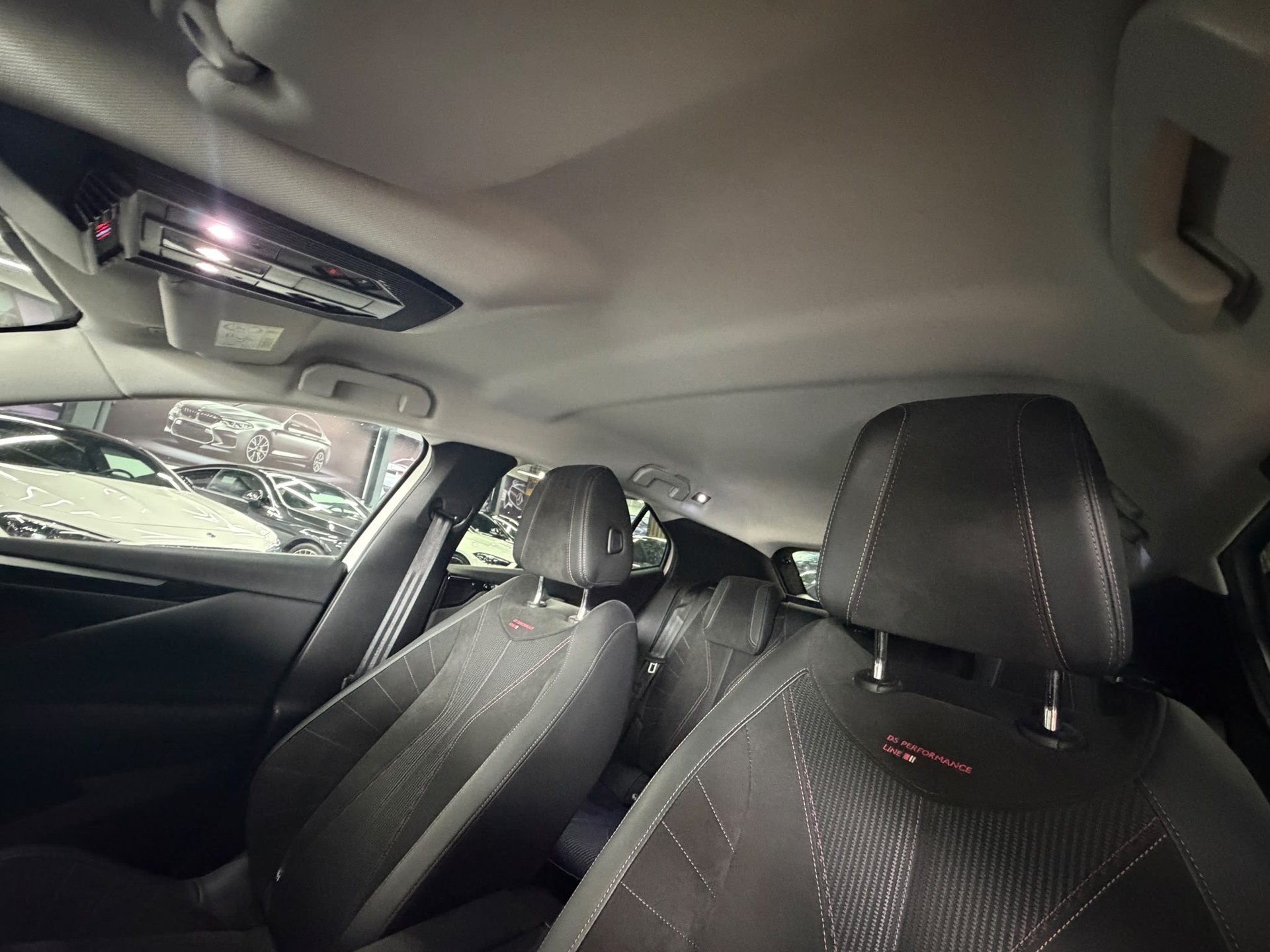 DS AUTOMOBILES DS 4 1.6 E-Tense Performance Line+-image-7