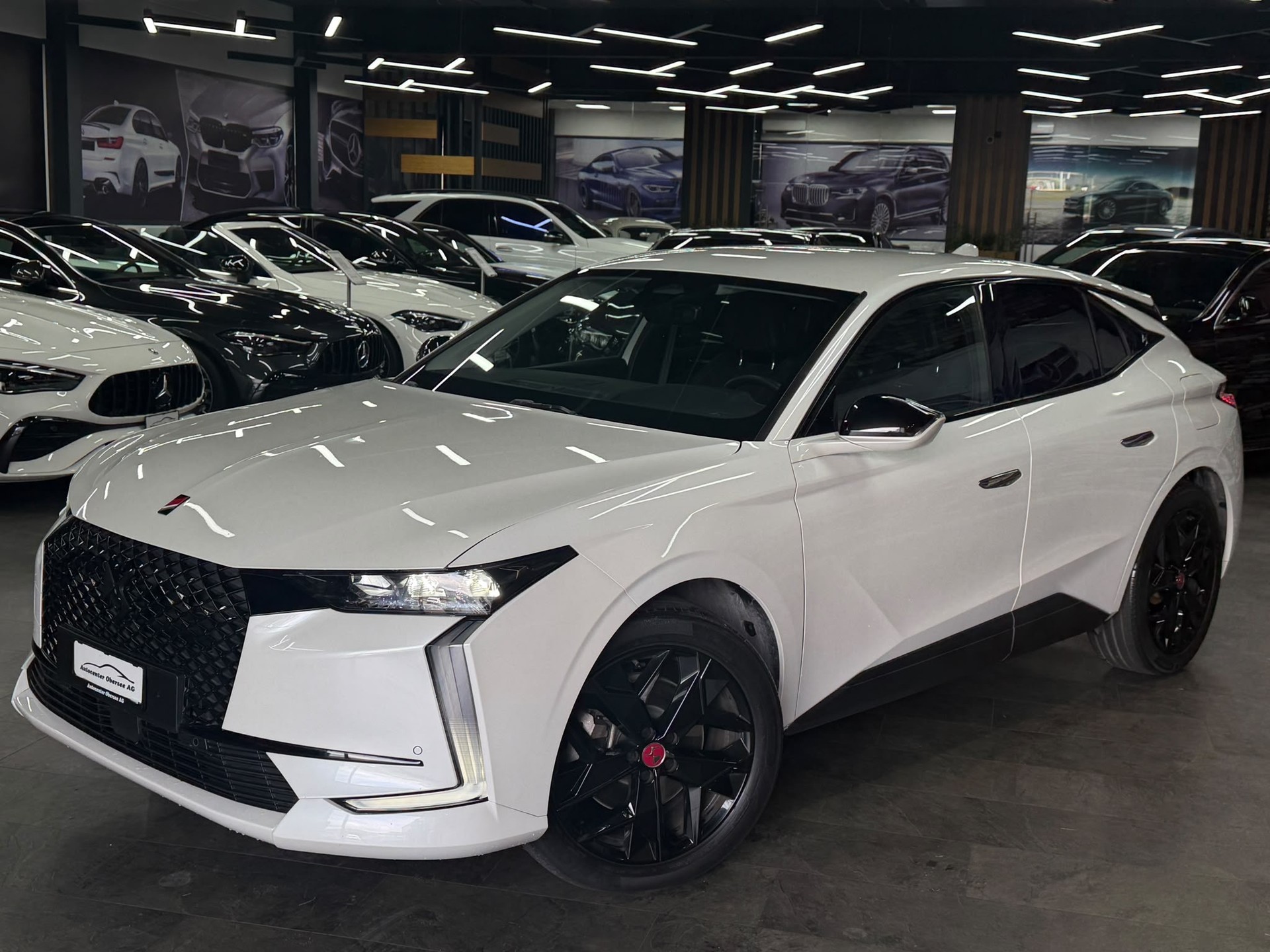 DS AUTOMOBILES DS 4 1.6 E-Tense Performance Line+-image-1