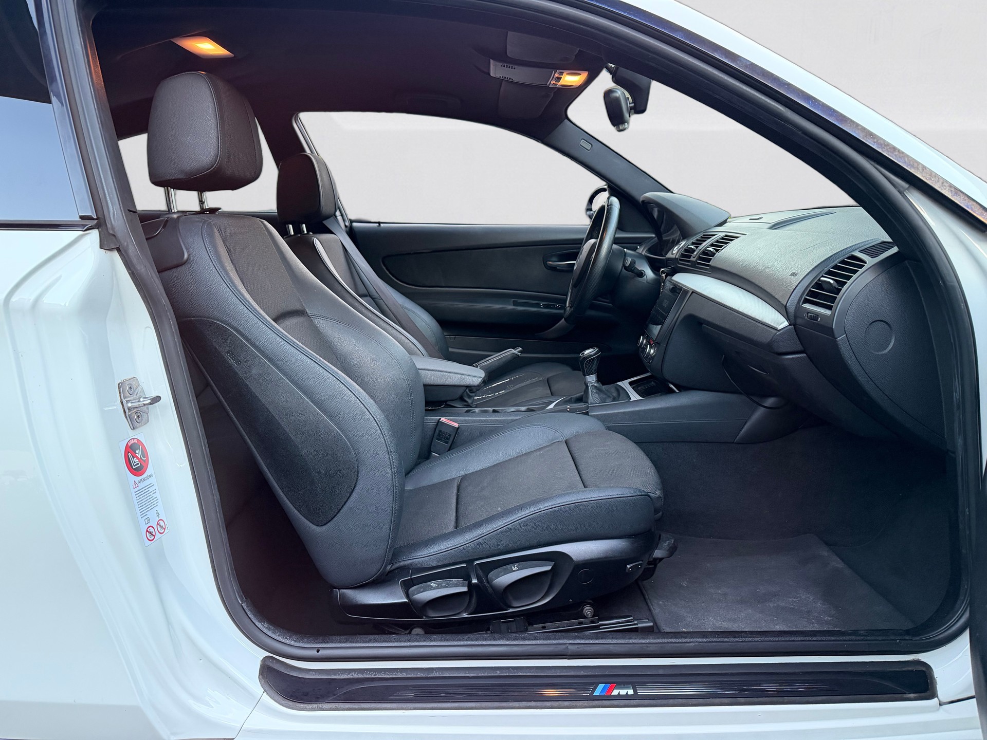BMW 116d-image-6