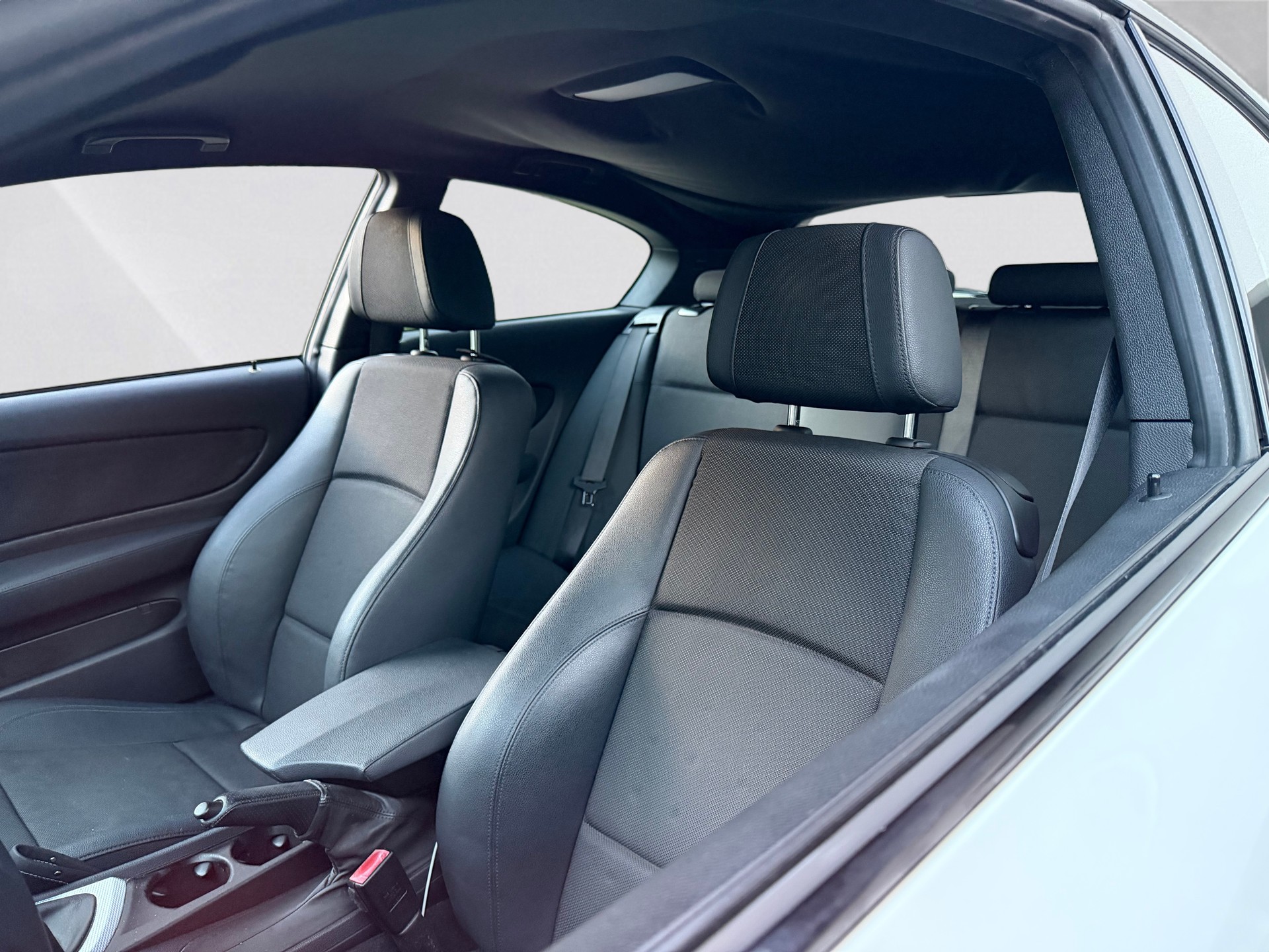 BMW 116d-image-10