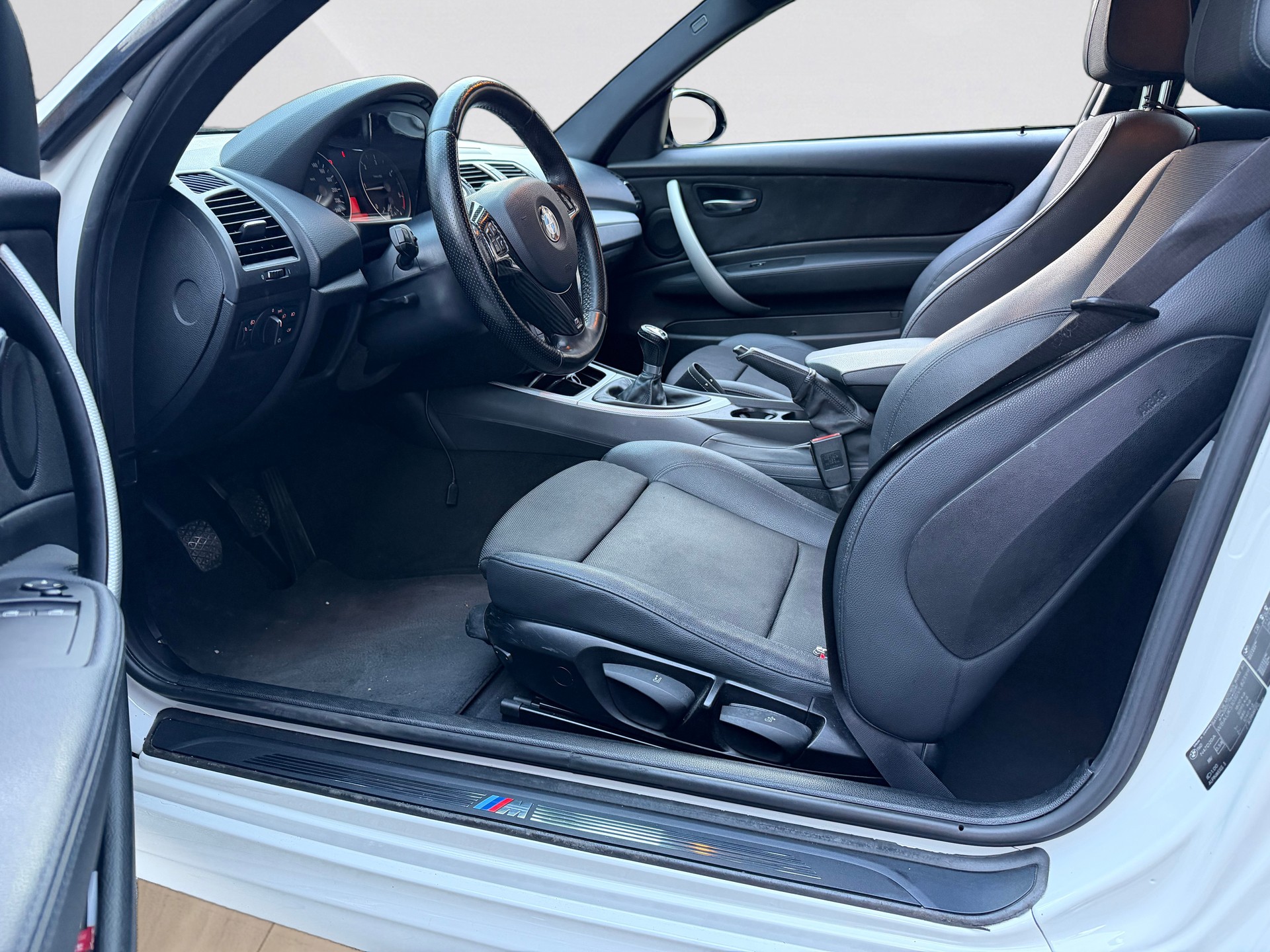 BMW 116d-image-13