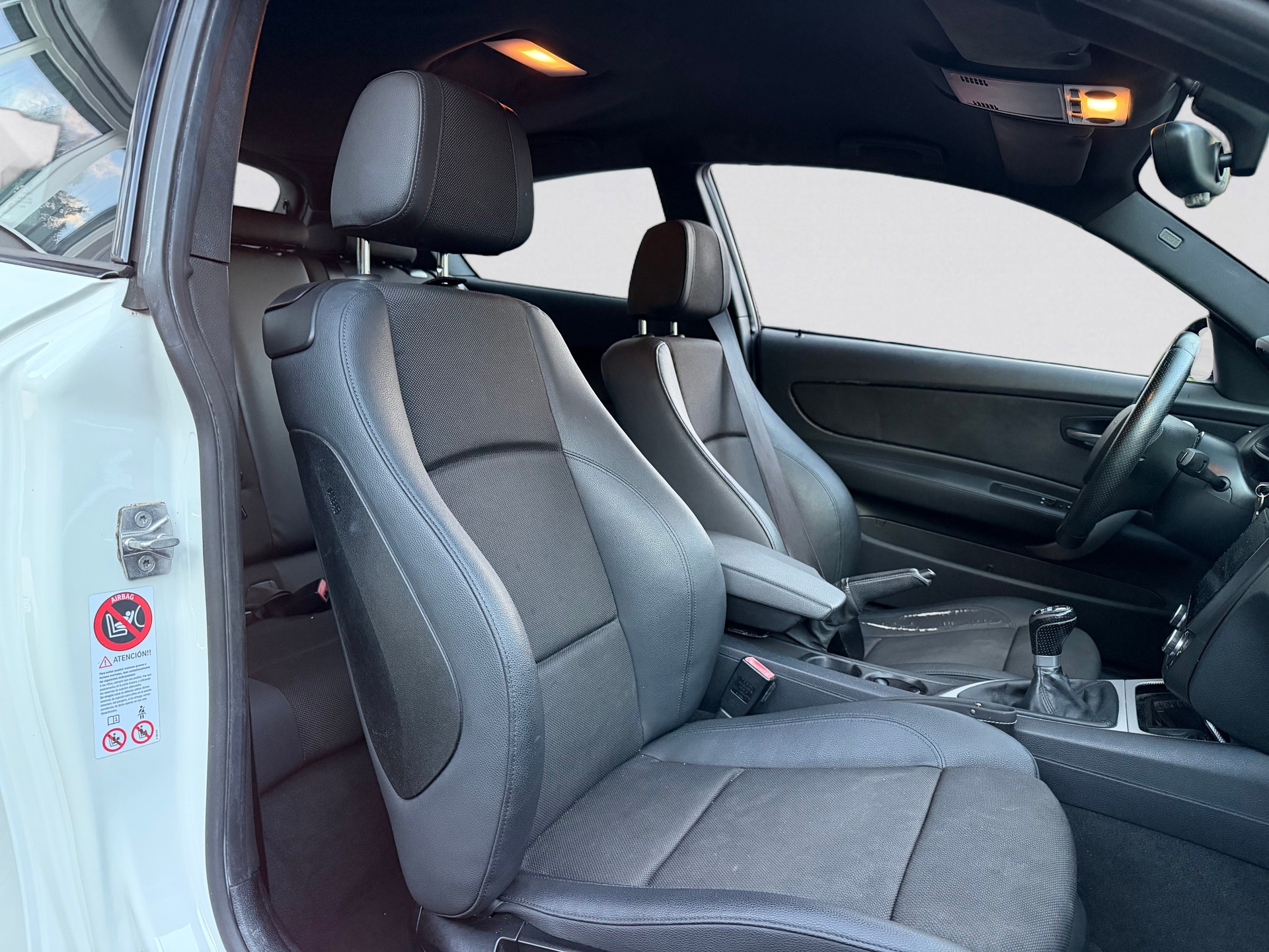 BMW 116d-image-8