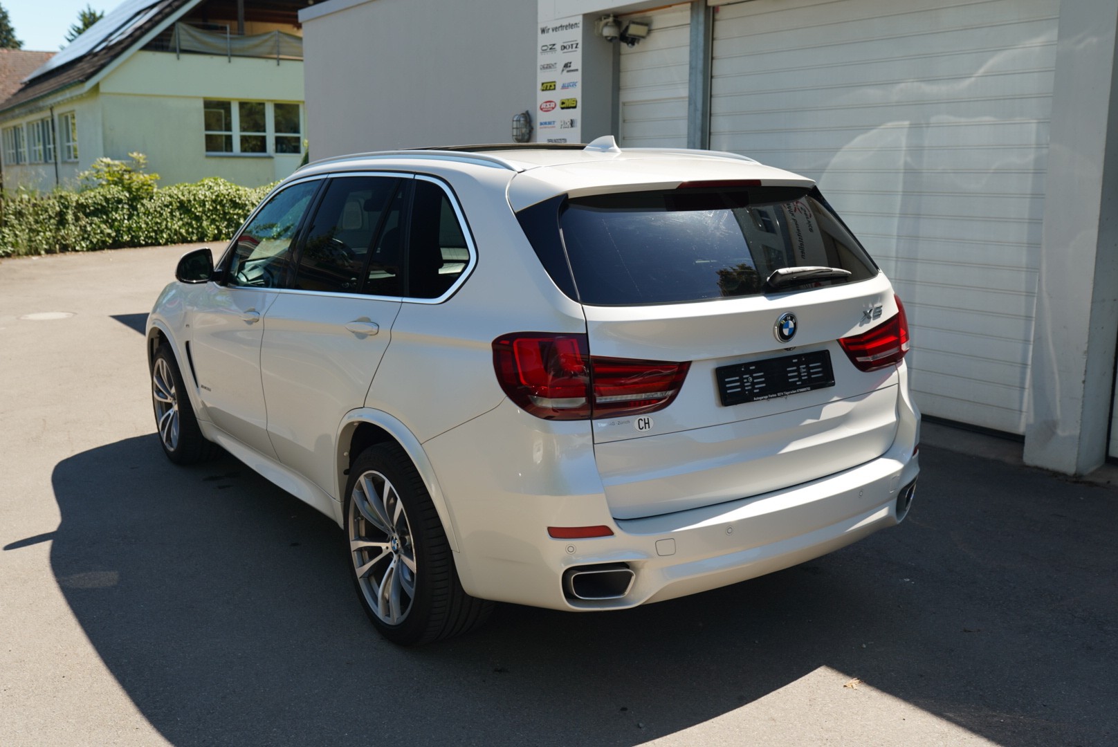 BMW 30d xDrive SAG-image-1