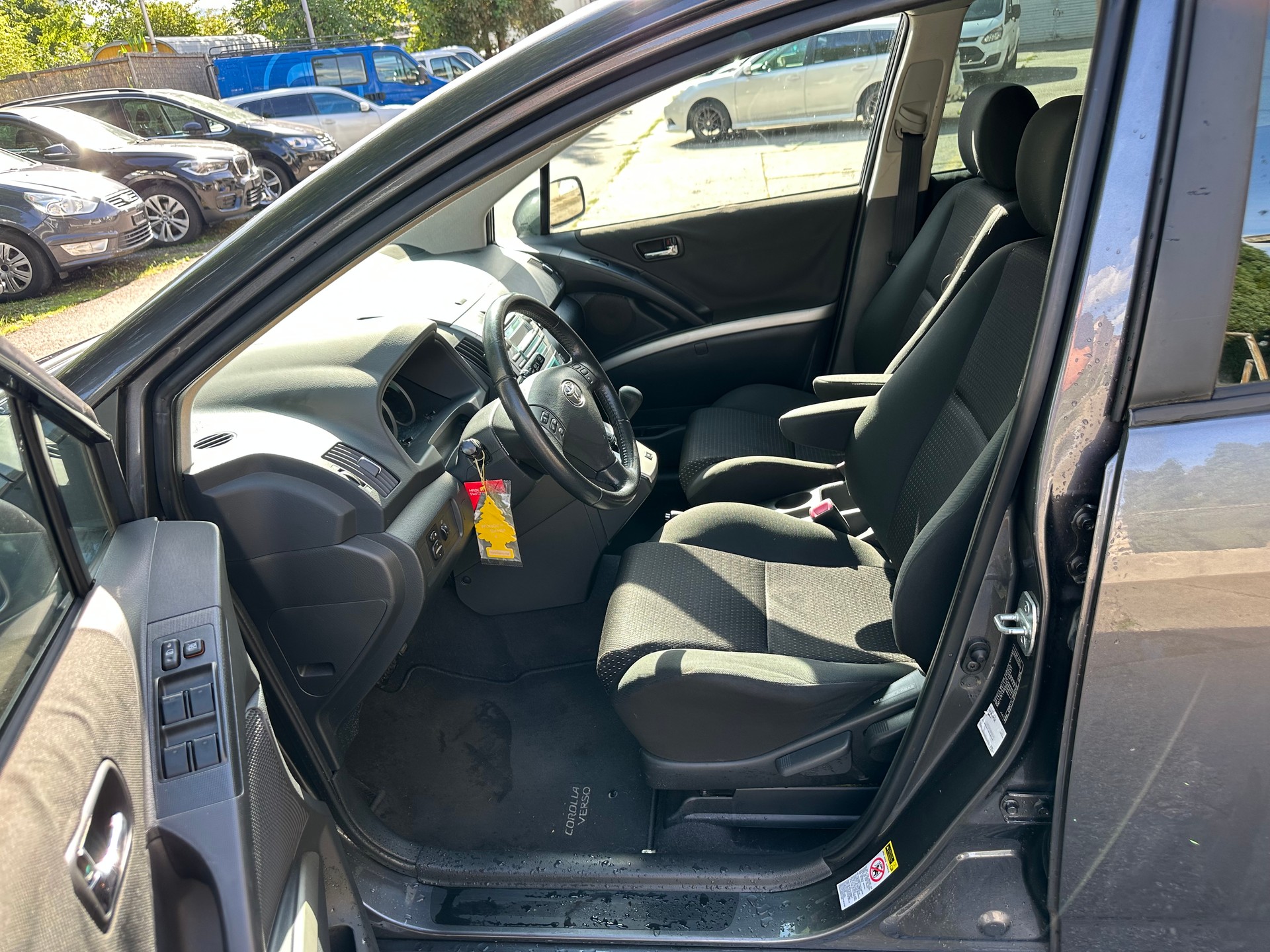 TOYOTA Corolla Verso 1.8 Linea Luna MultiMode-image-9