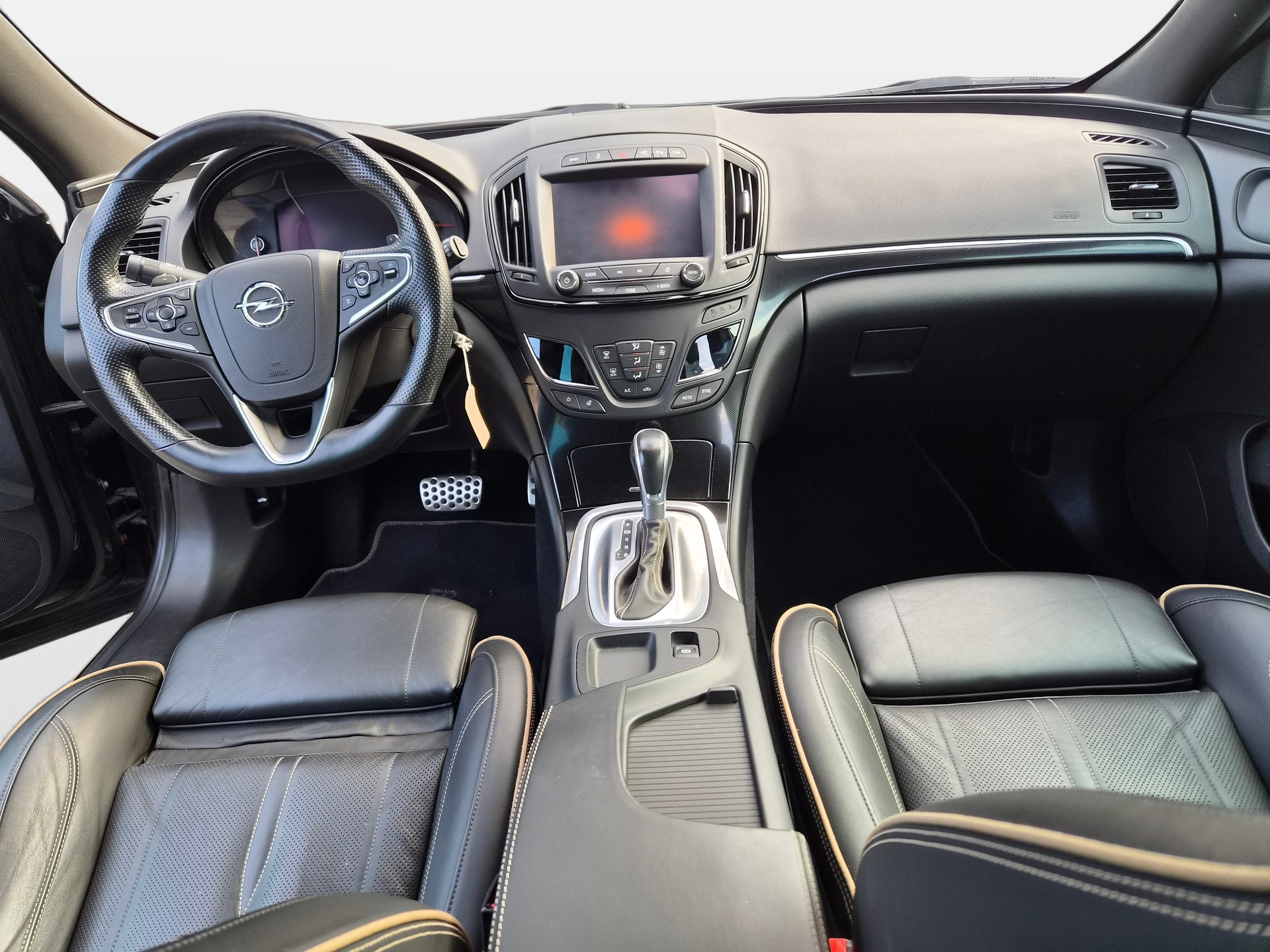 OPEL Insignia Sports Tourer 2.0 CDTI Cosmo 4WD Aut.-image-9