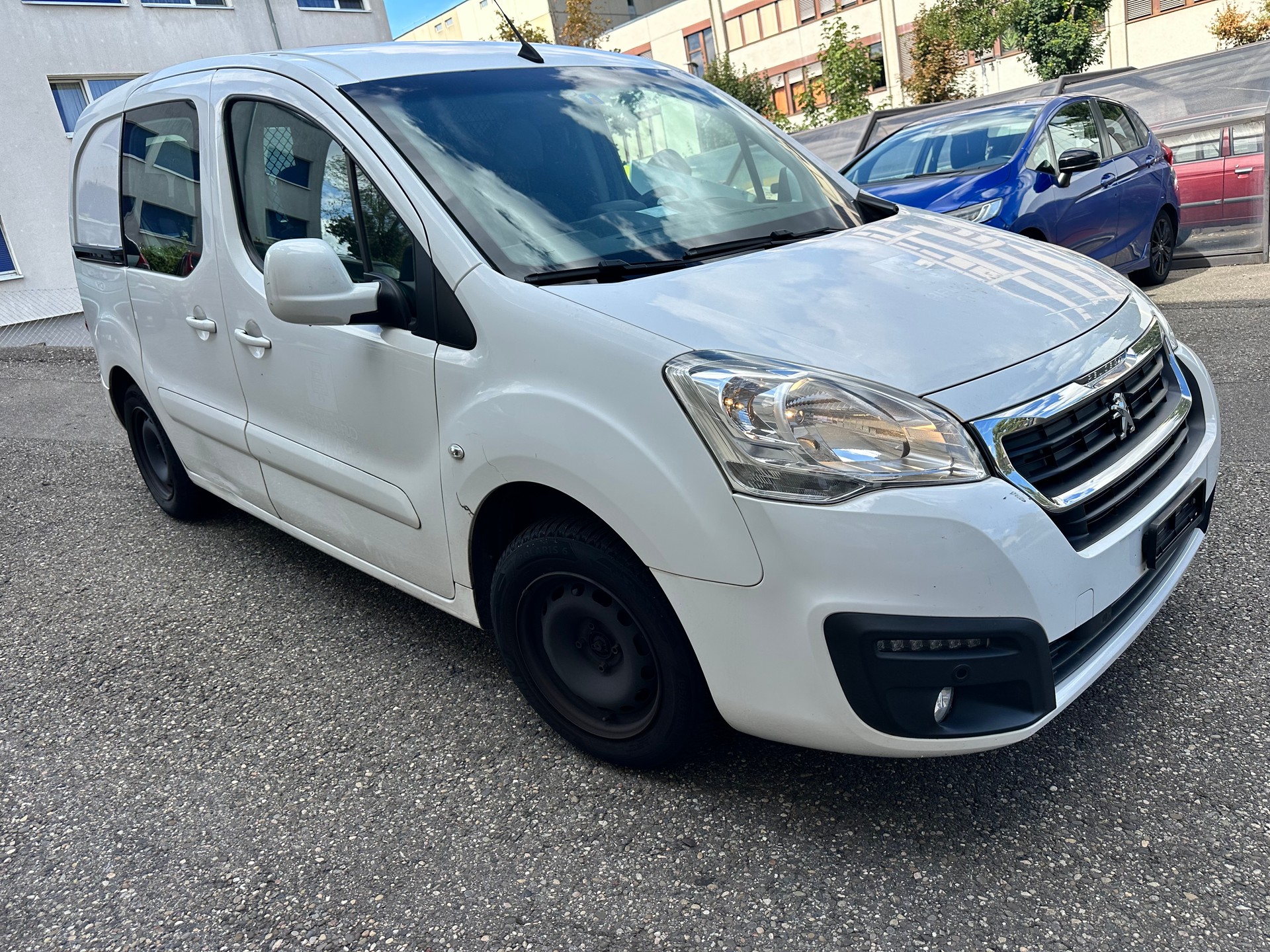 PEUGEOT Partner 1.6 BlueHDI S&S Allure