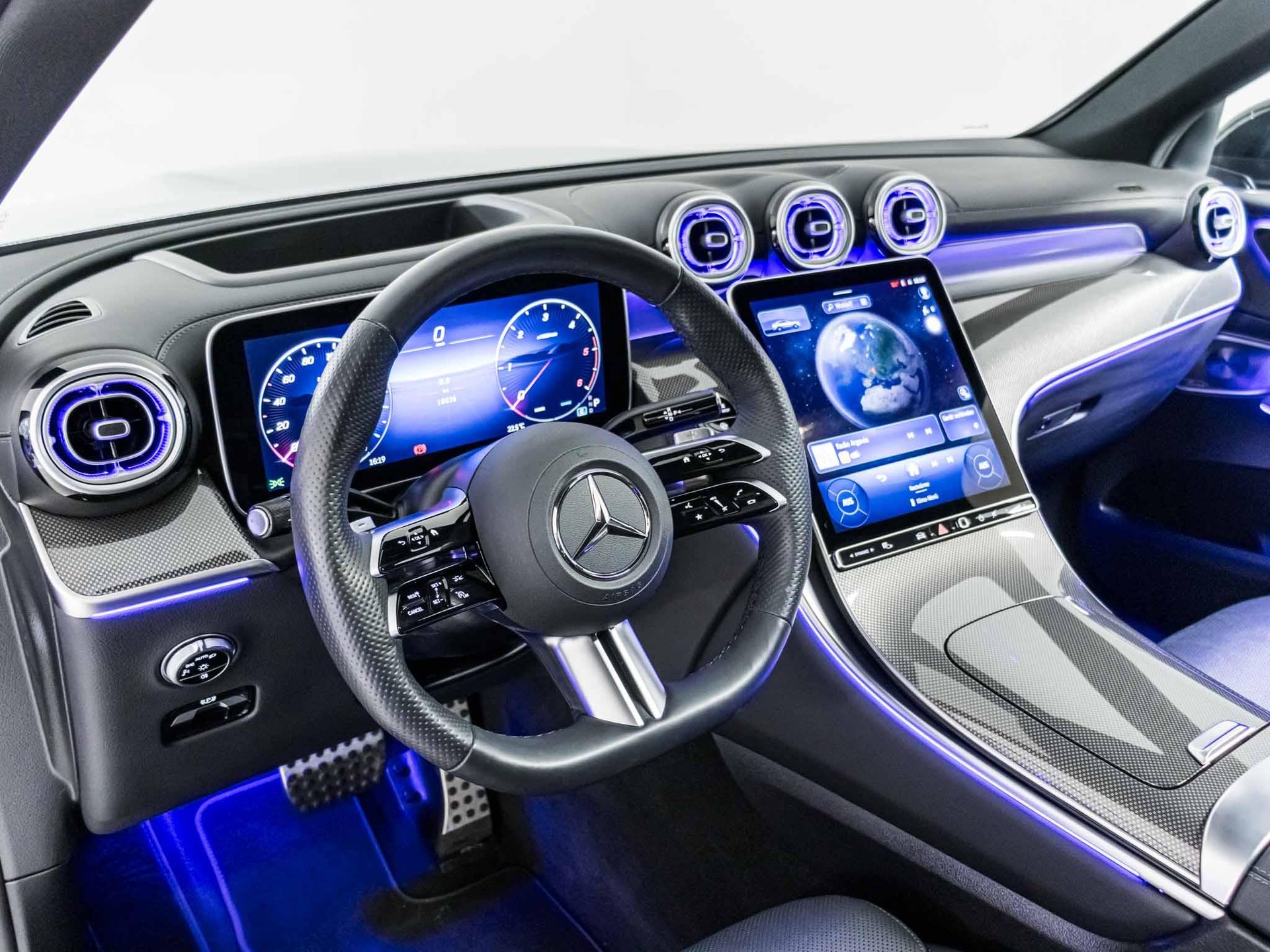 MERCEDES-BENZ GLC 450 d 4MATIC Coupé-image-9