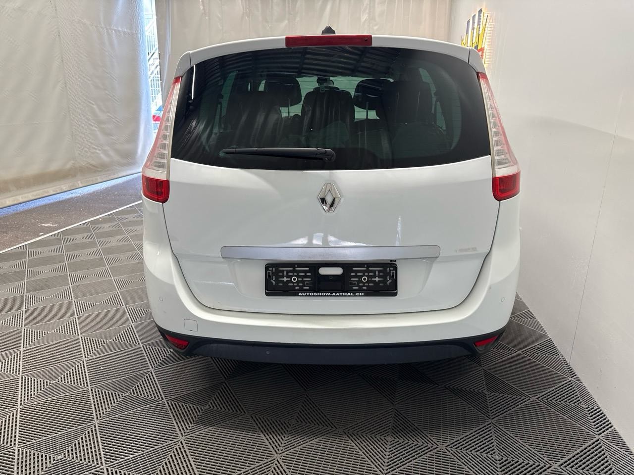 RENAULT Grand Scénic 1.4 16V Turbo Expression-image-6