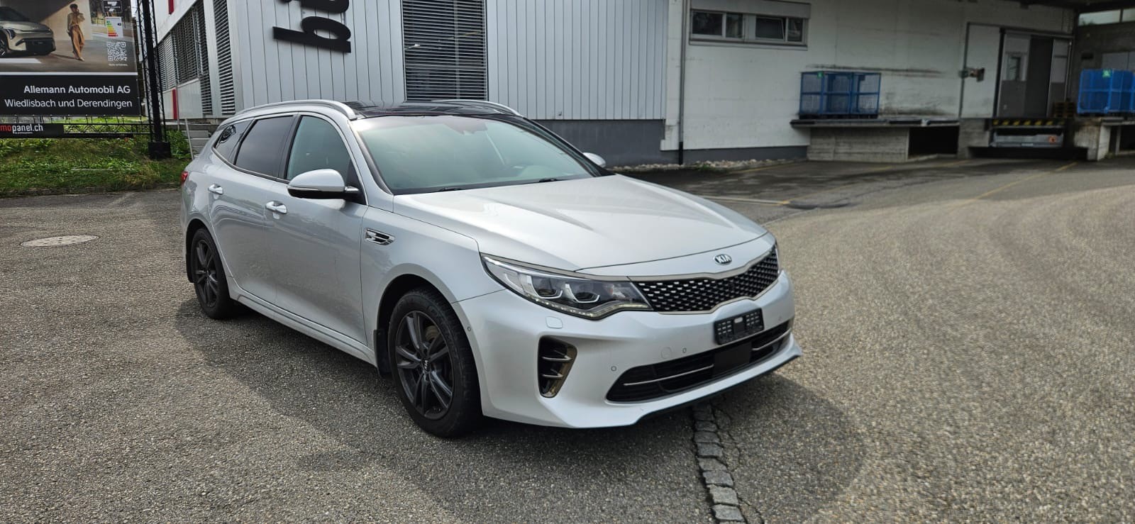 KIA Optima SW 1.7 CRDi Style GT Line DCT-image-7