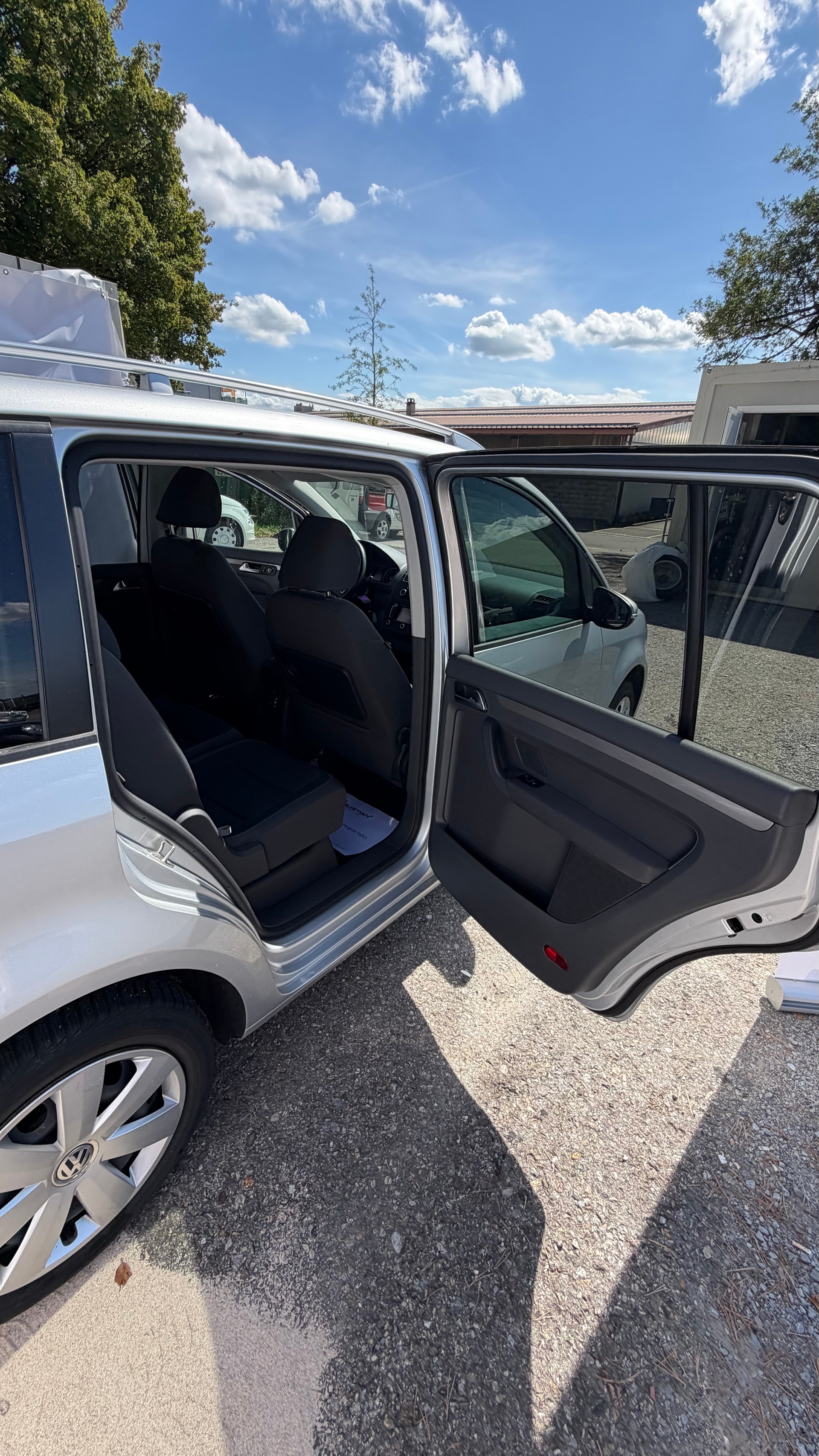 VW Touran 1.6 TDI Comfortline-image-10