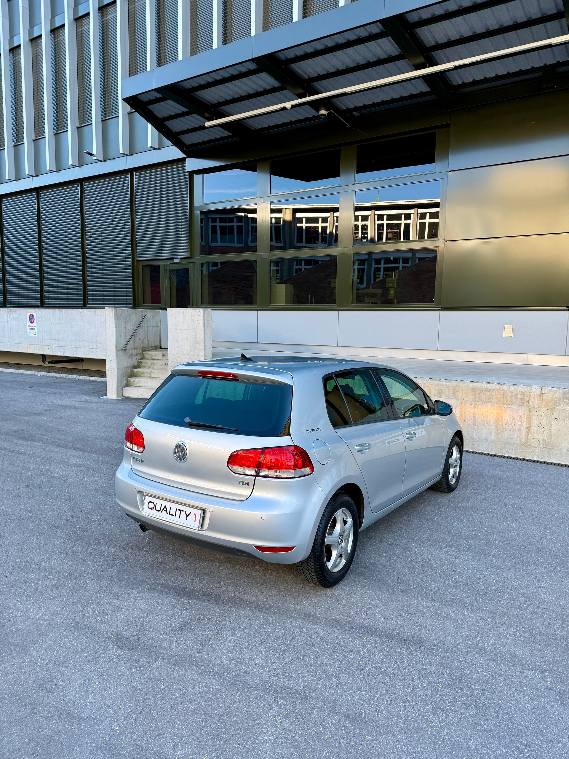 VW Golf 6 1.6 TDI Comfortline DSG-image-4