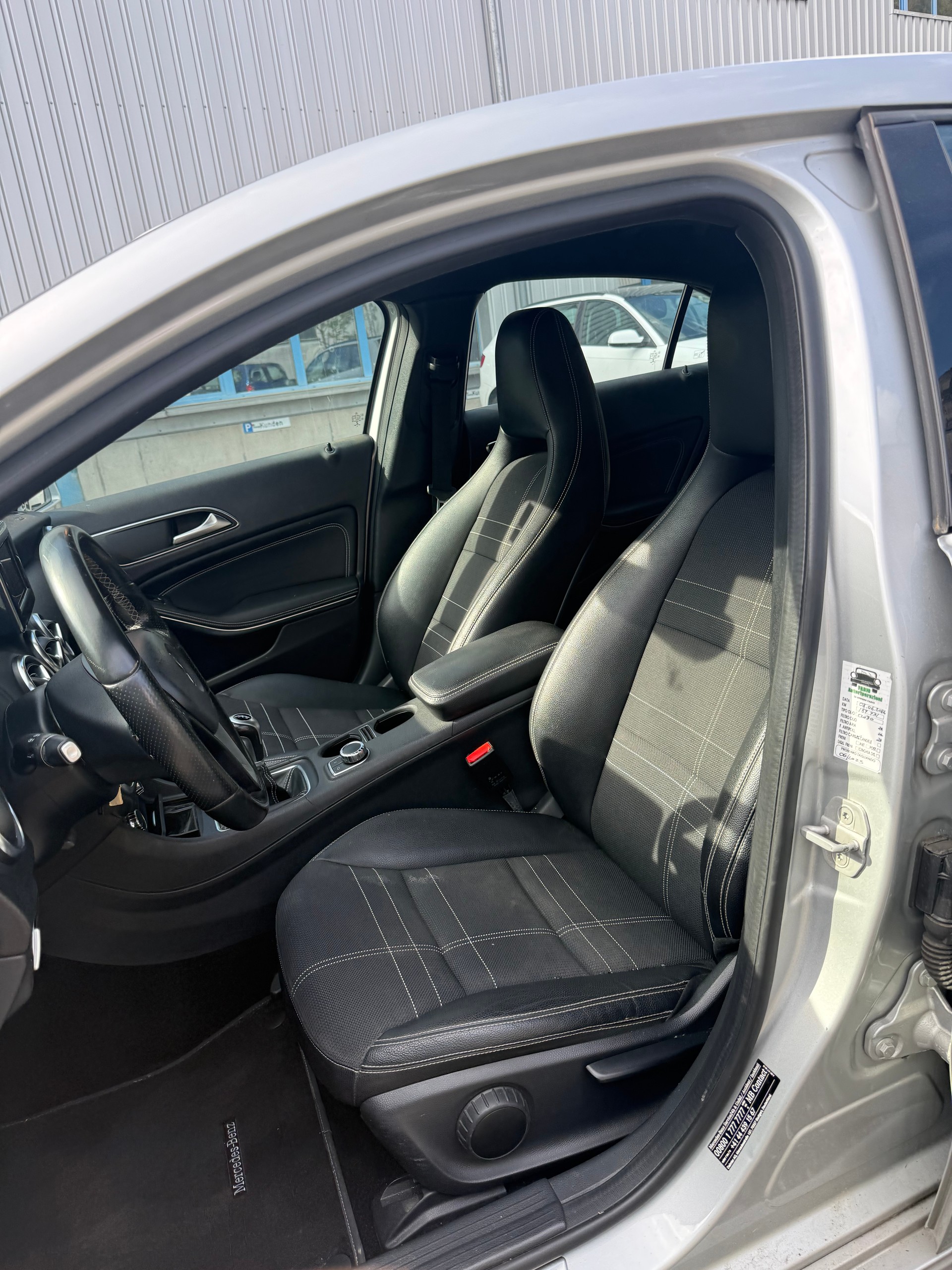 MERCEDES-BENZ A 200 CDI Style-image-5