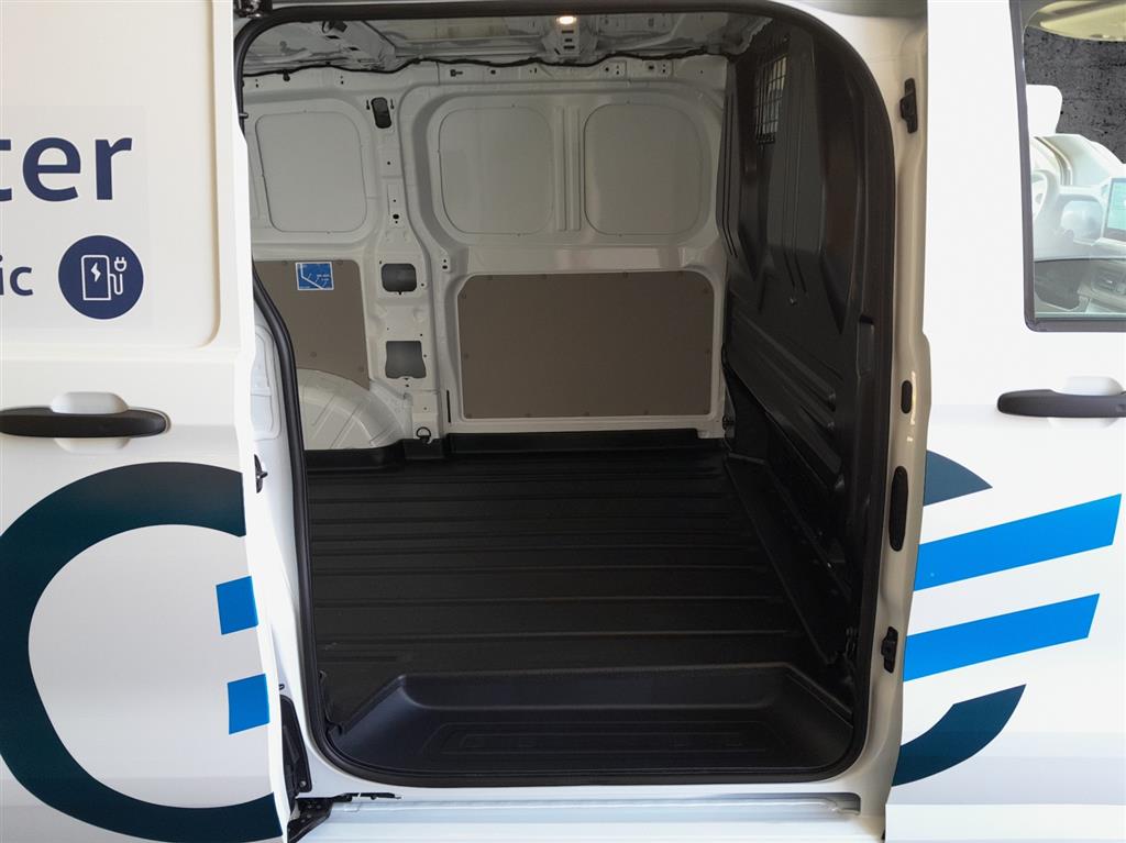 VW e-Transporter 70 kWh-image-8
