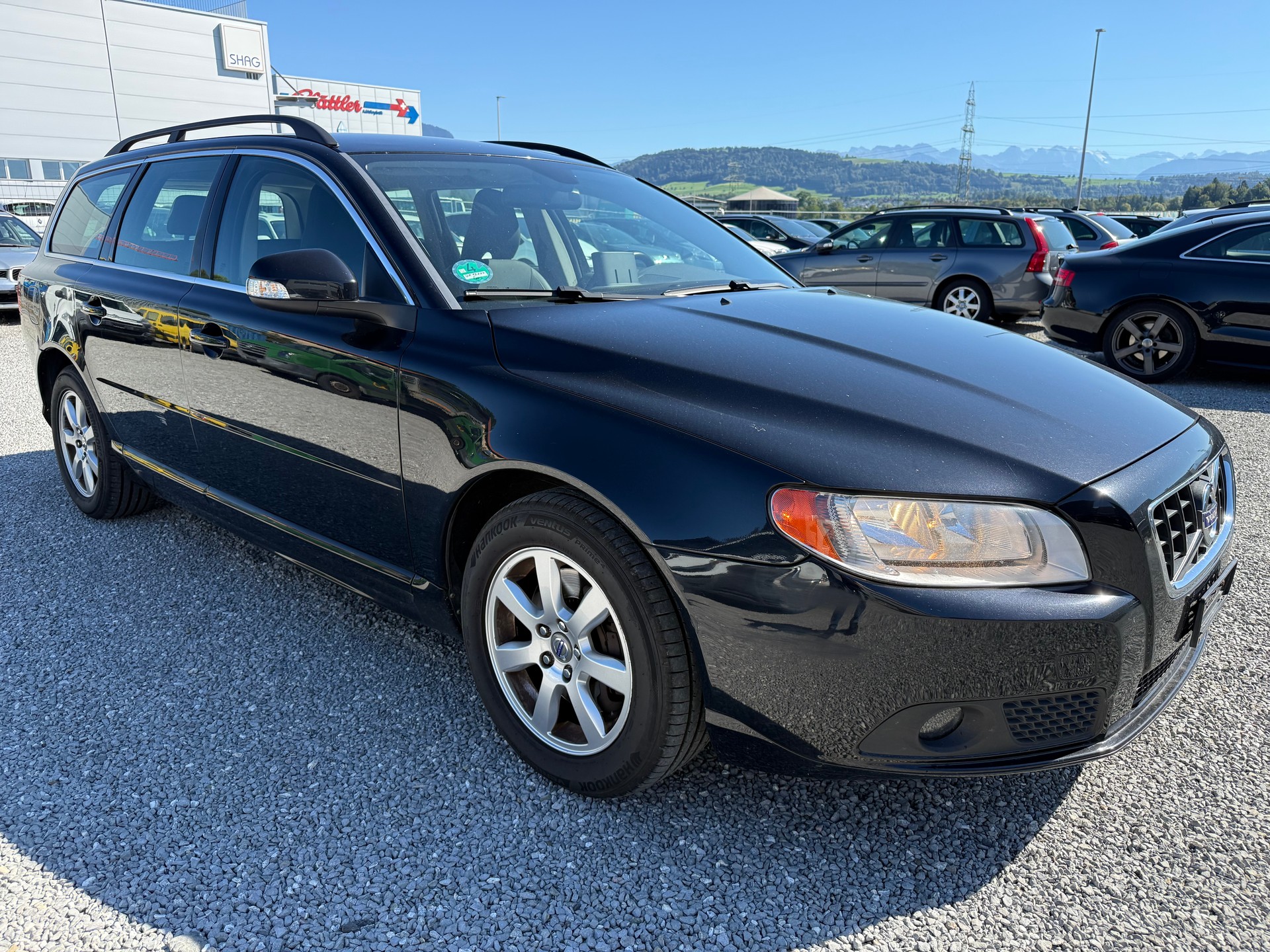 VOLVO V70 D5 AWD Momentum Geartronic-image-5