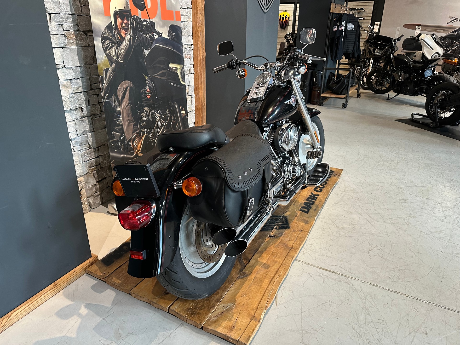 HARLEY-DAVIDSON FLSTF-I Fat Boy-showroom-element-2