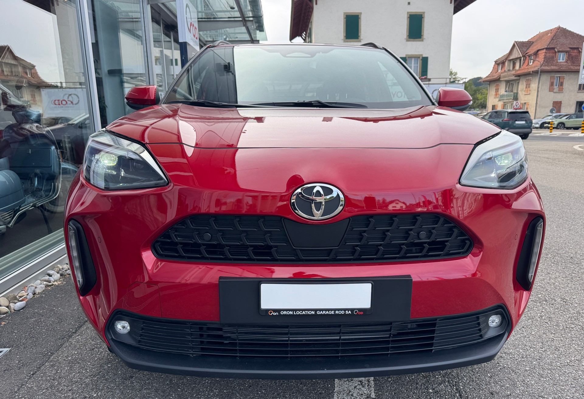 TOYOTA Yaris Cross 1.5 Trend e-CVT-image-1