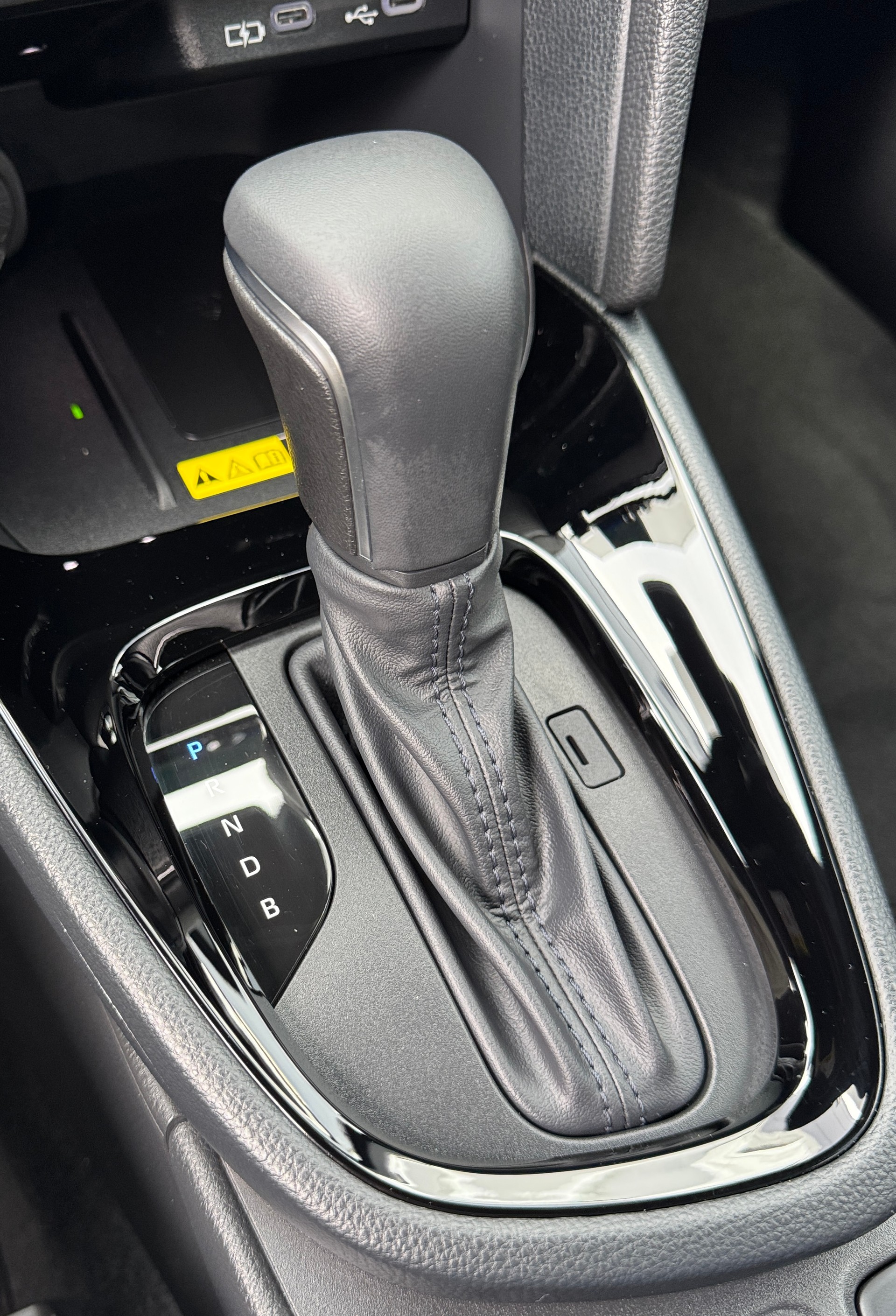 TOYOTA Yaris Cross 1.5 Trend e-CVT-image-19