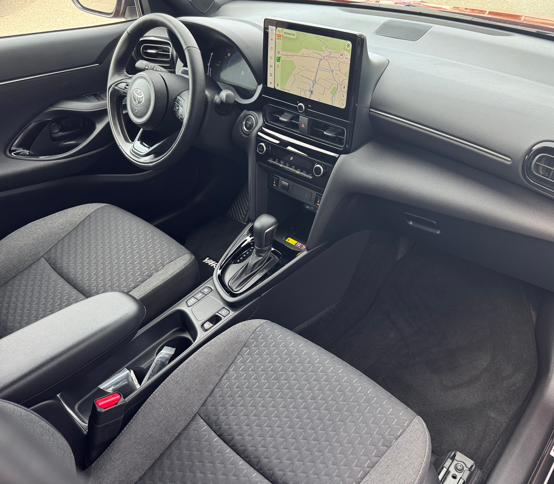 TOYOTA Yaris Cross 1.5 Trend e-CVT-image-9