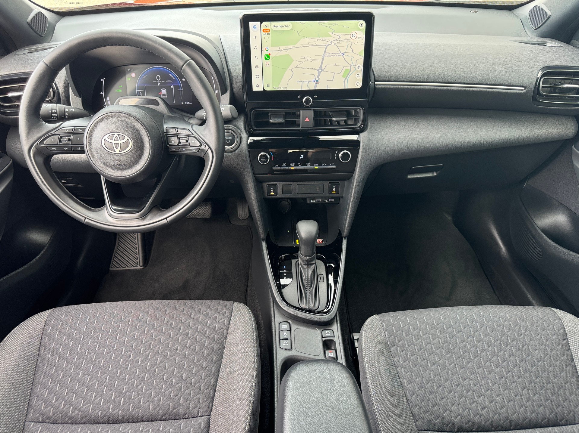 TOYOTA Yaris Cross 1.5 Trend e-CVT-image-10