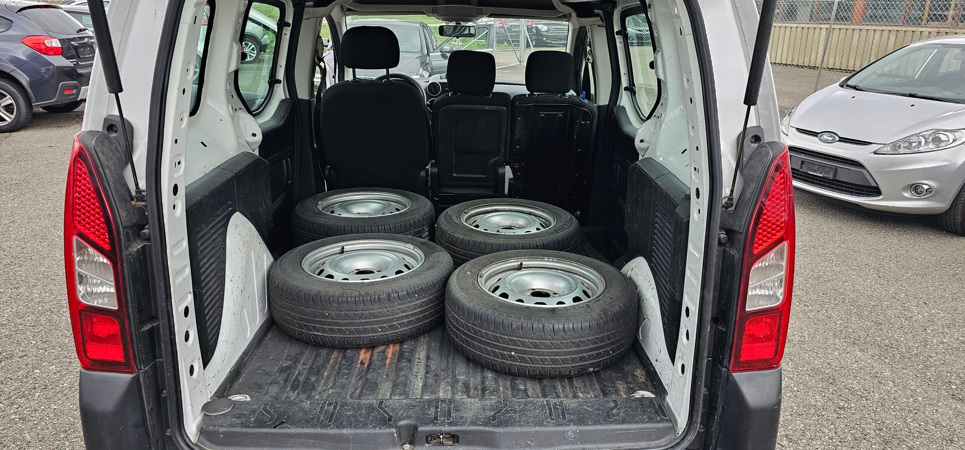 CITROEN Berlingo 1.6 VTi 98 Business-image-3