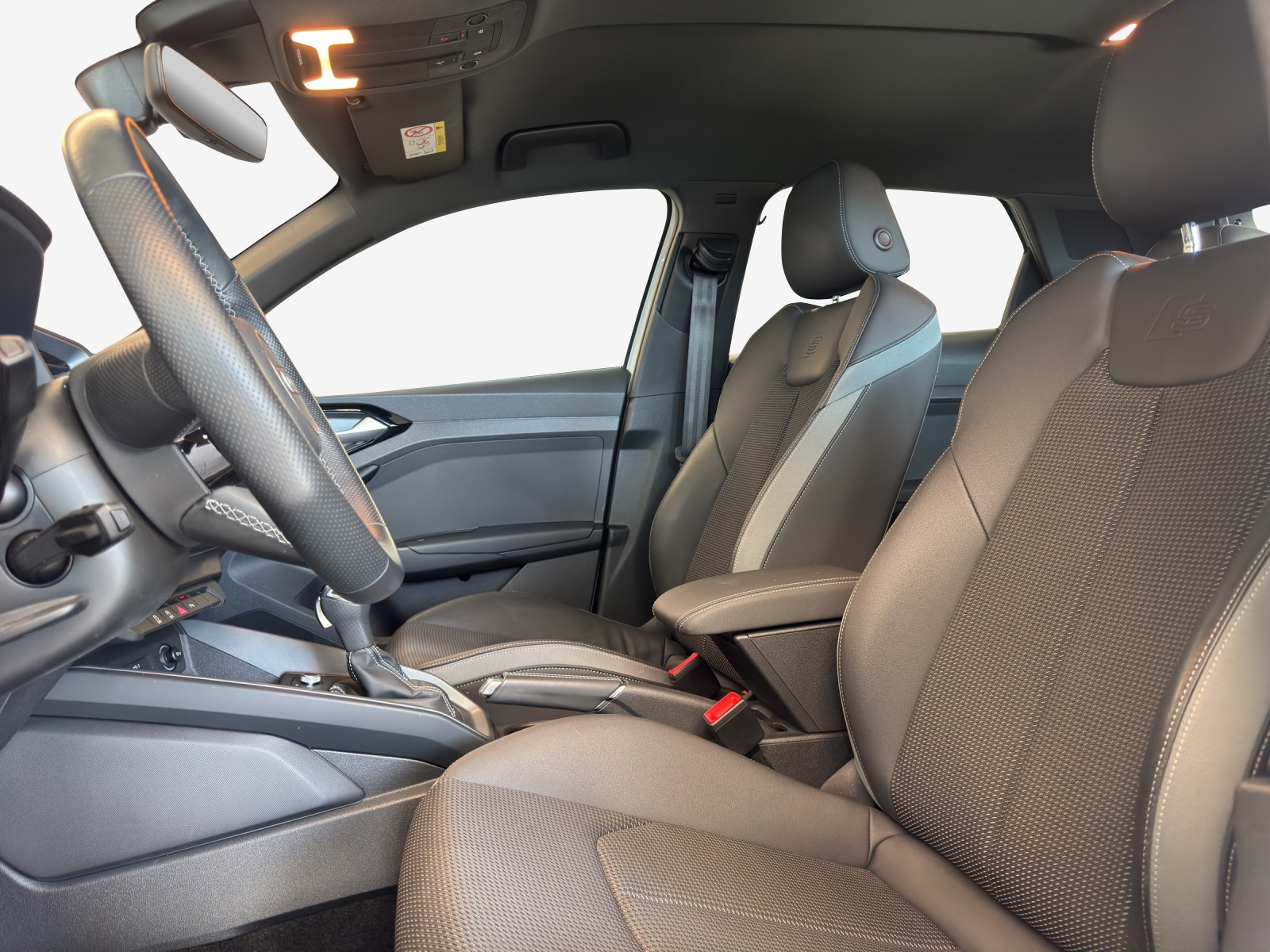 AUDI A1 Sportback 30 TFSI S Line Attraction S-tronic-image-7