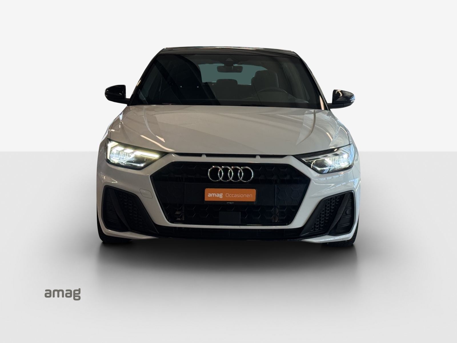 AUDI A1 Sportback 30 TFSI S Line Attraction S-tronic-image-6