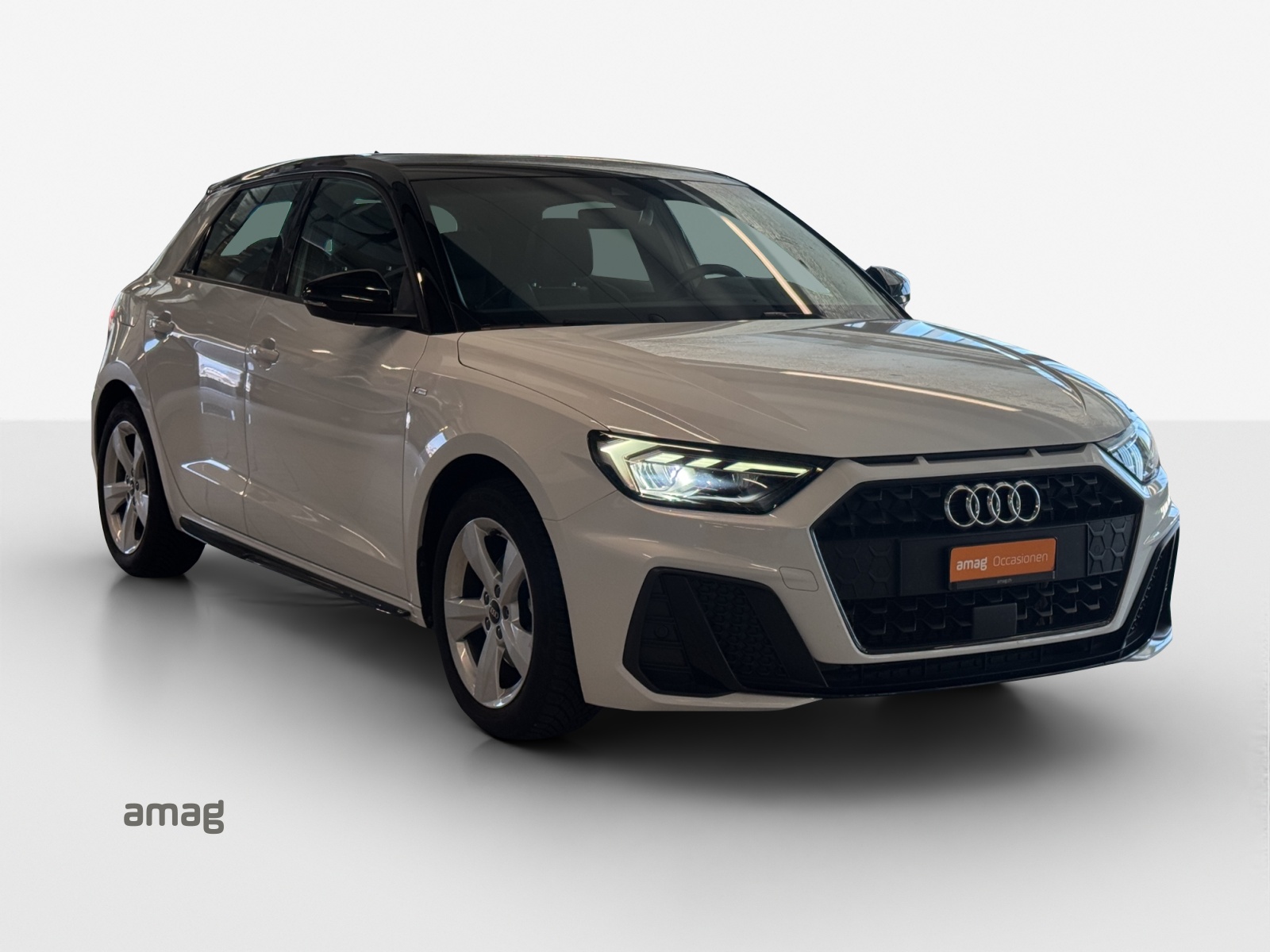 AUDI A1 Sportback 30 TFSI S Line Attraction S-tronic-image-5