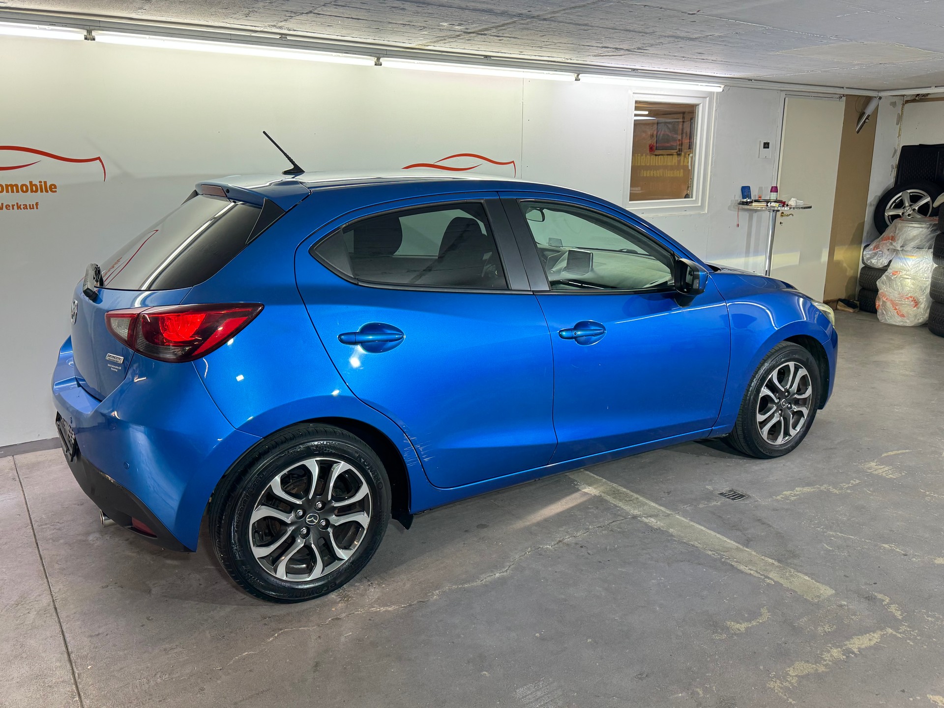 MAZDA 2 1.5 CD 16V Skyactiv-D Ambition-image-3