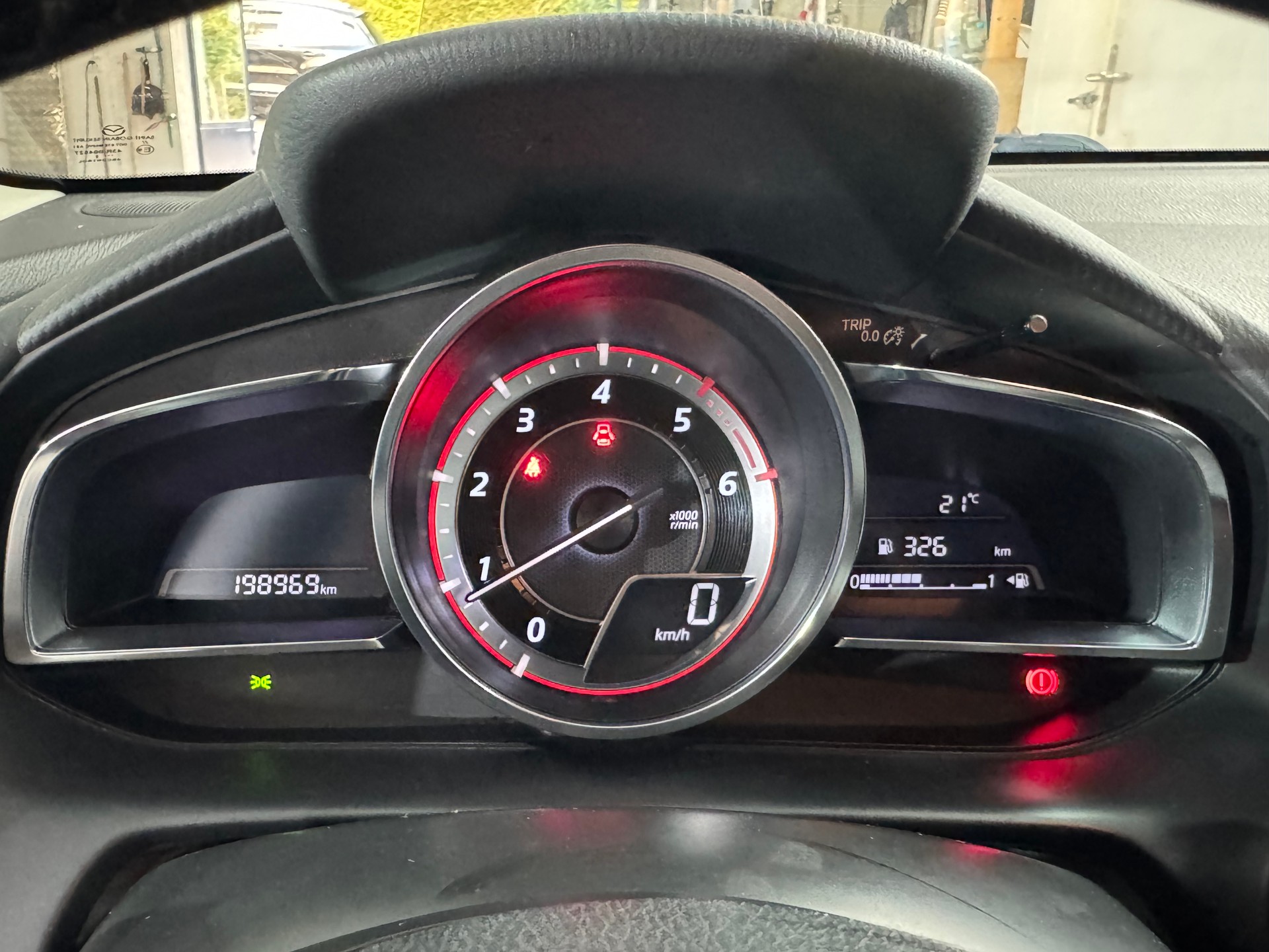 MAZDA 2 1.5 CD 16V Skyactiv-D Ambition-image-12