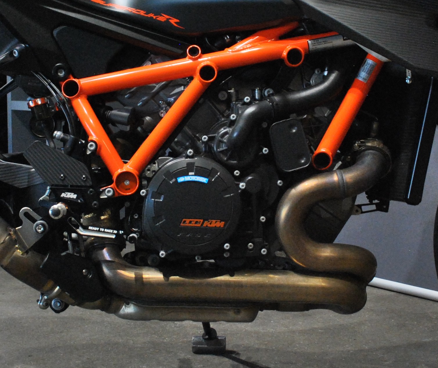 KTM 1290 Super Duke R-image-9