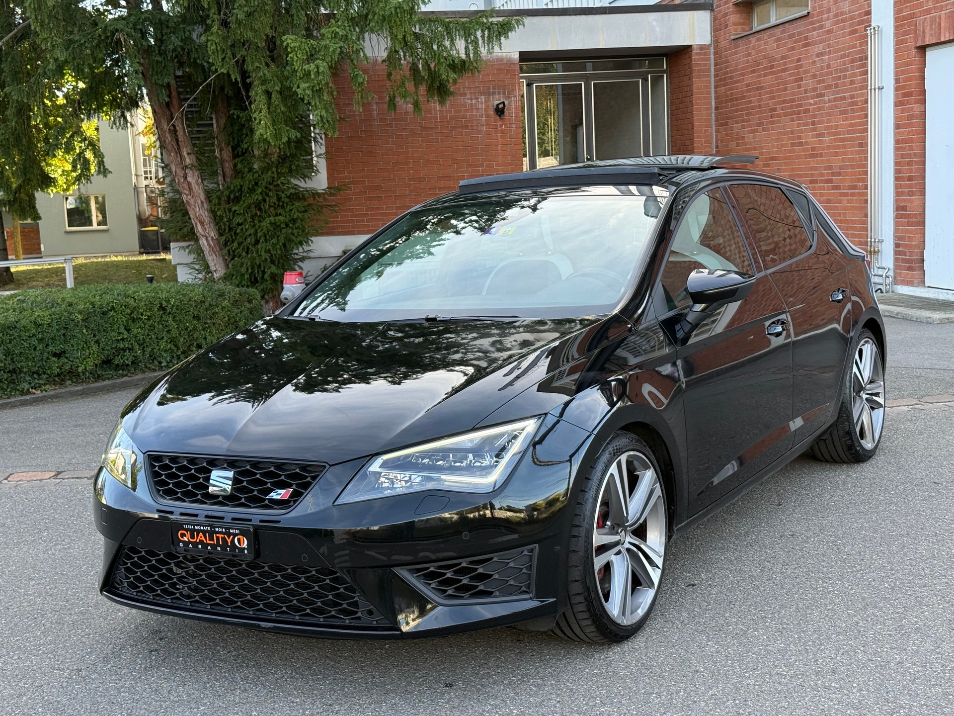 SEAT Leon ST 2.0 TSI Cupra 280 DSG-image-2